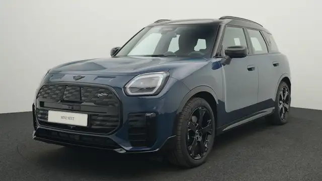 MINI Countryman SE All4 John Cooper Works Trim