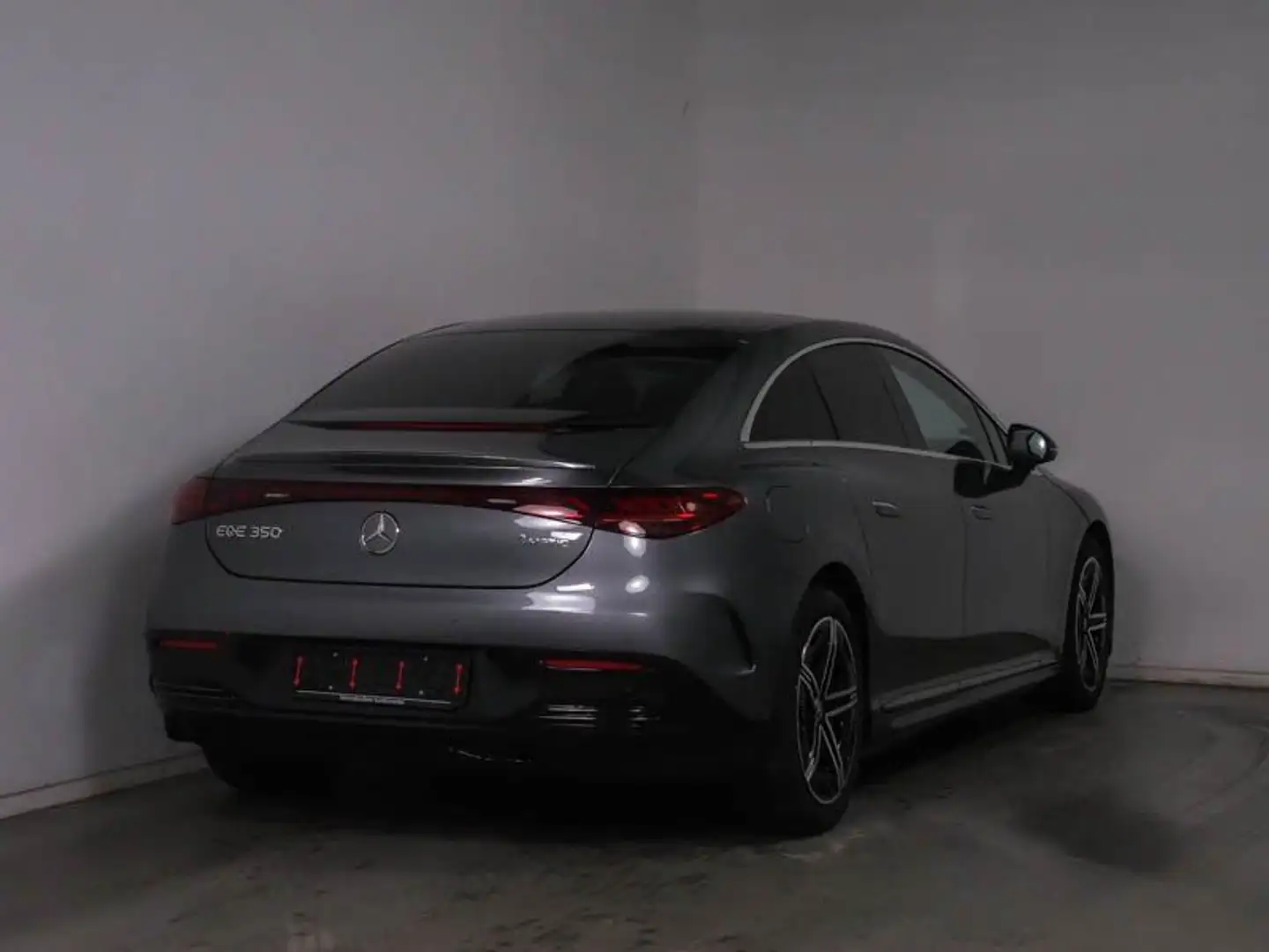 Mercedes-Benz EQE 350 4M Premium AMG+22KW+4xShz+Night+Headup Grau - 2