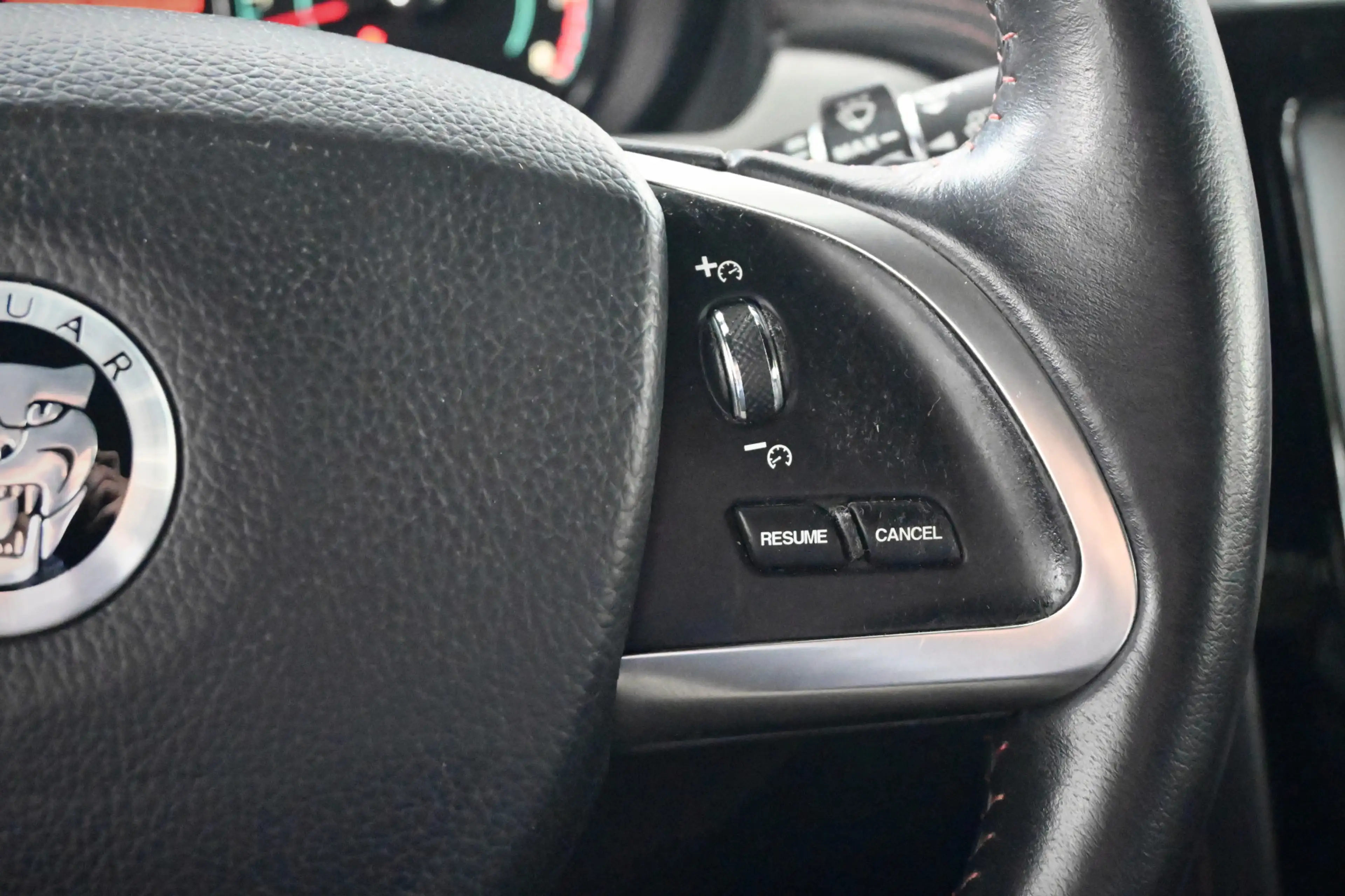 Jaguar XKR 5.0 V8 XKR-S Convertible — photo 23
