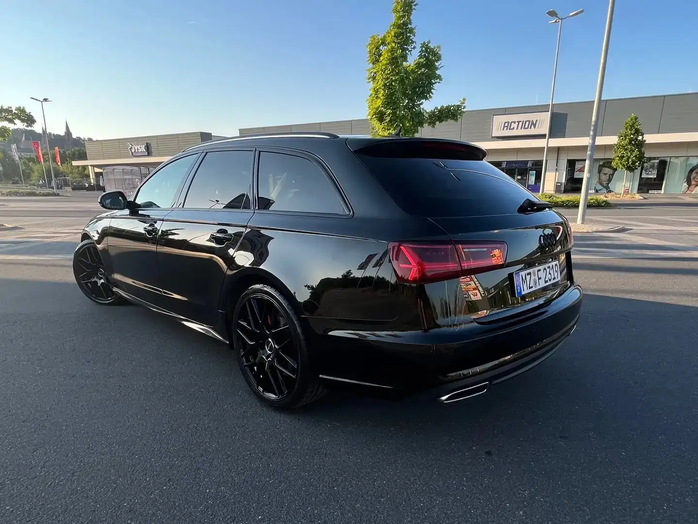 Audi A6 A6 Avant 2,0 TDI ultra ultra Schwarz - 2