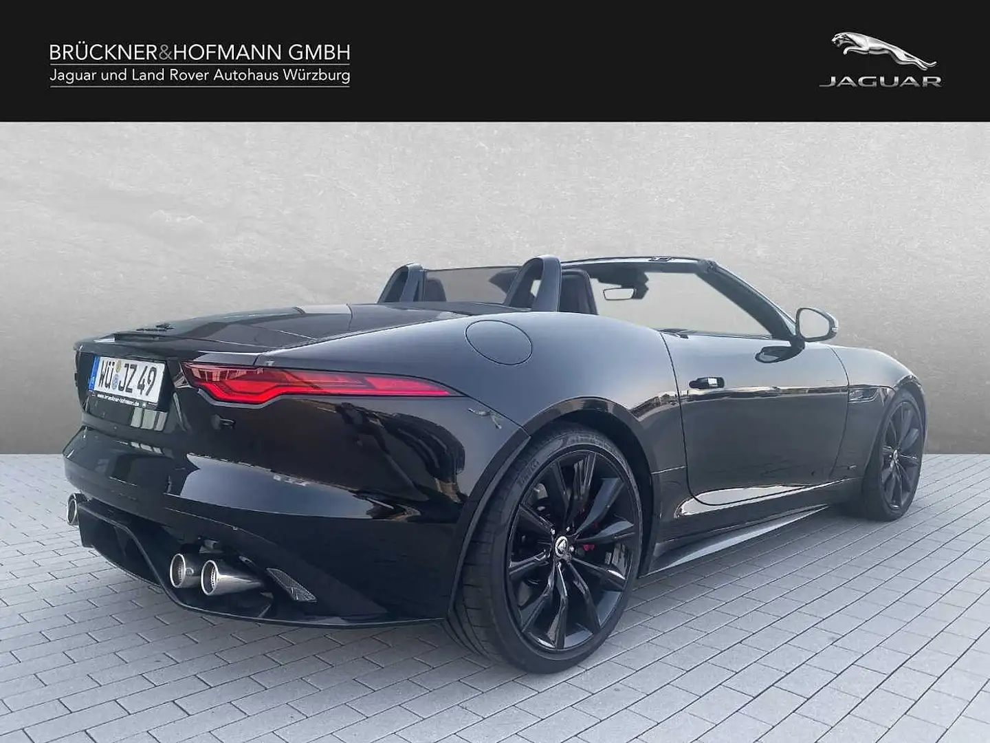 Jaguar F-Type Cabriolet P575 AWD R75 Schwarz - 2