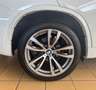 BMW X5 30 d M-Paket Digital ACC HuD Key-Go Soft-Close Weiß - thumbnail 18