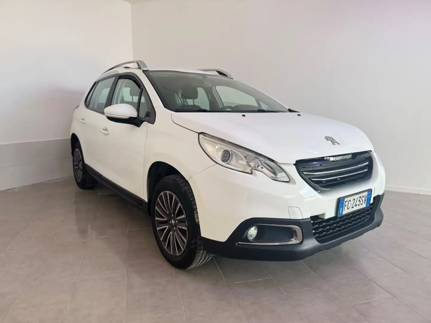 Peugeot 2008 1° serie PureTech 82 Allure Blanc - 1