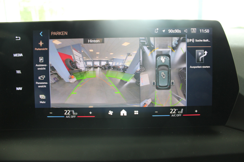 BMW 120 Aut. - Head-Up - 360° - — photo 15