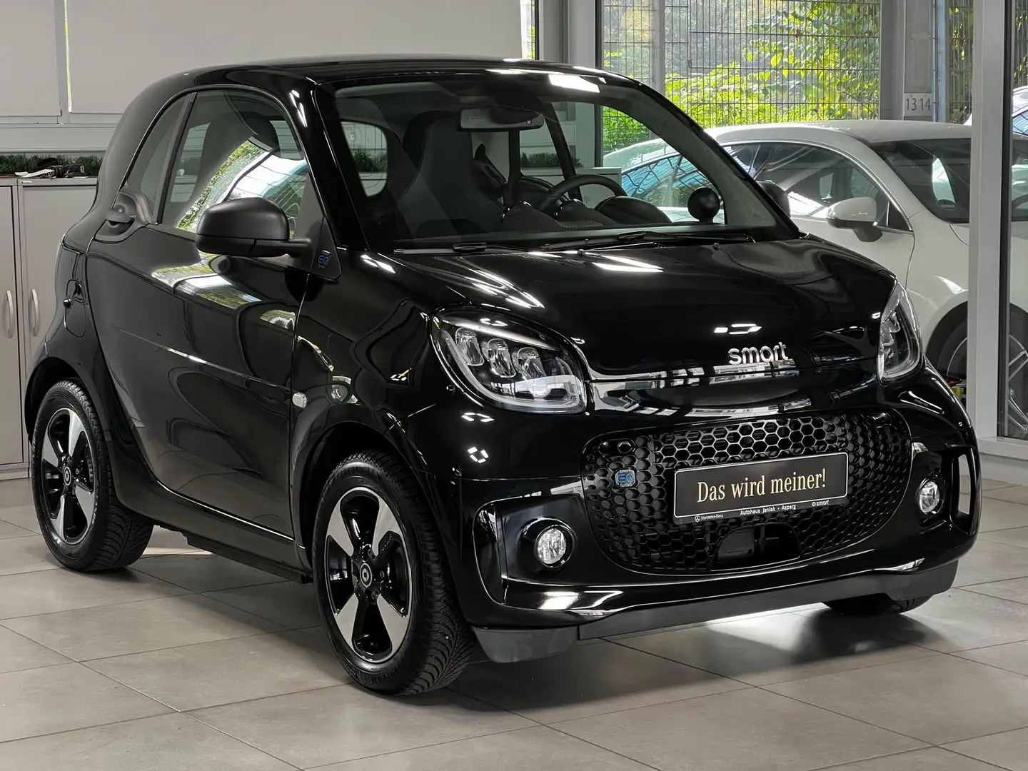 smart forTwo fortwo coupé EQ Passion 22kW LED+NAVI+EPH&KAMERA Schwarz - 2