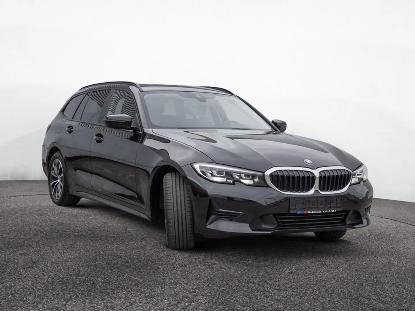 BMW 320 e Touring Advantage NAVI+KAM+LED+KLIMAAUT+ Nero - 2