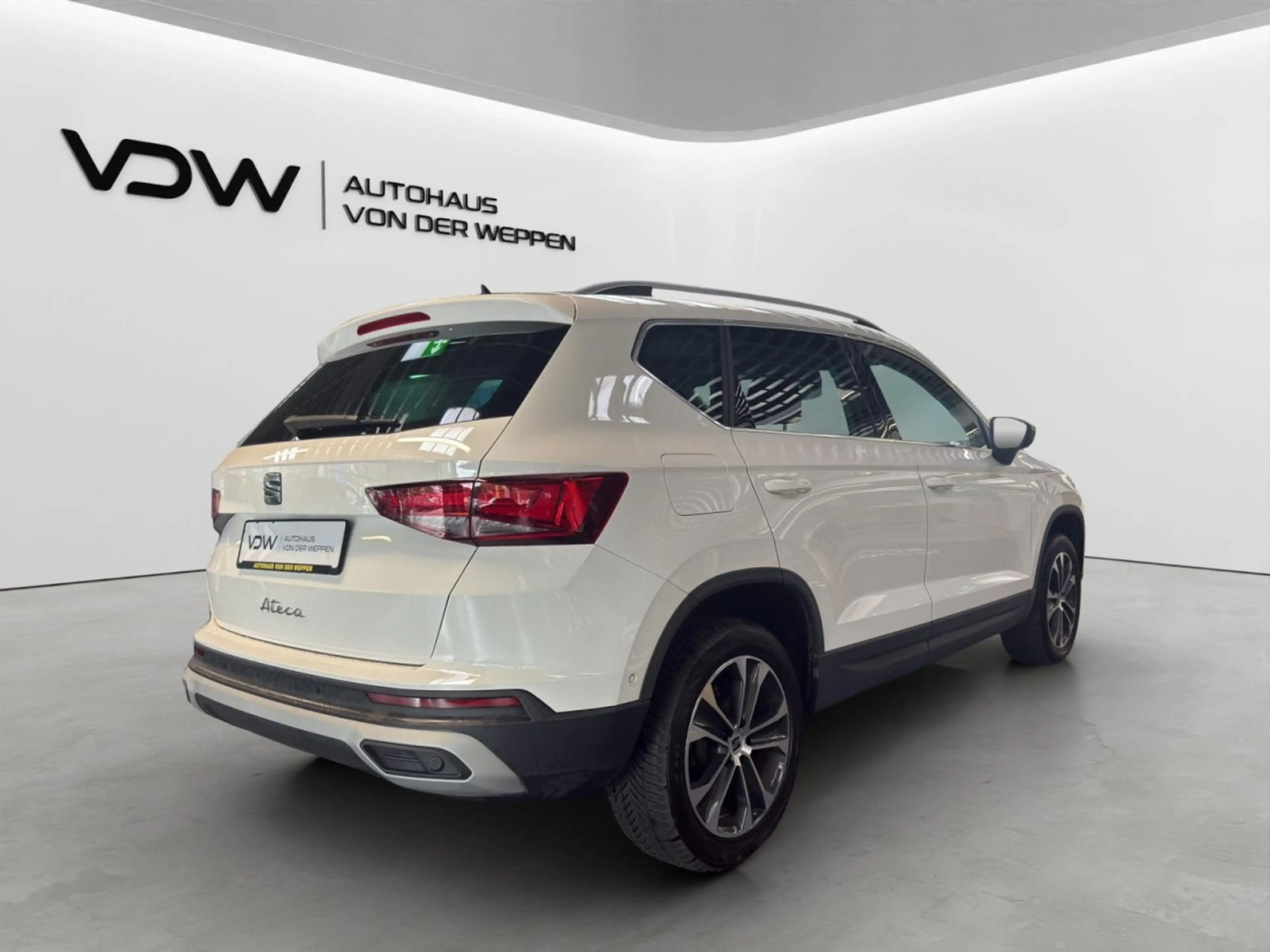 SEAT Ateca Style Edition 1.5 TSI AHK, ACC, SHZ Klima Navi — photo 8