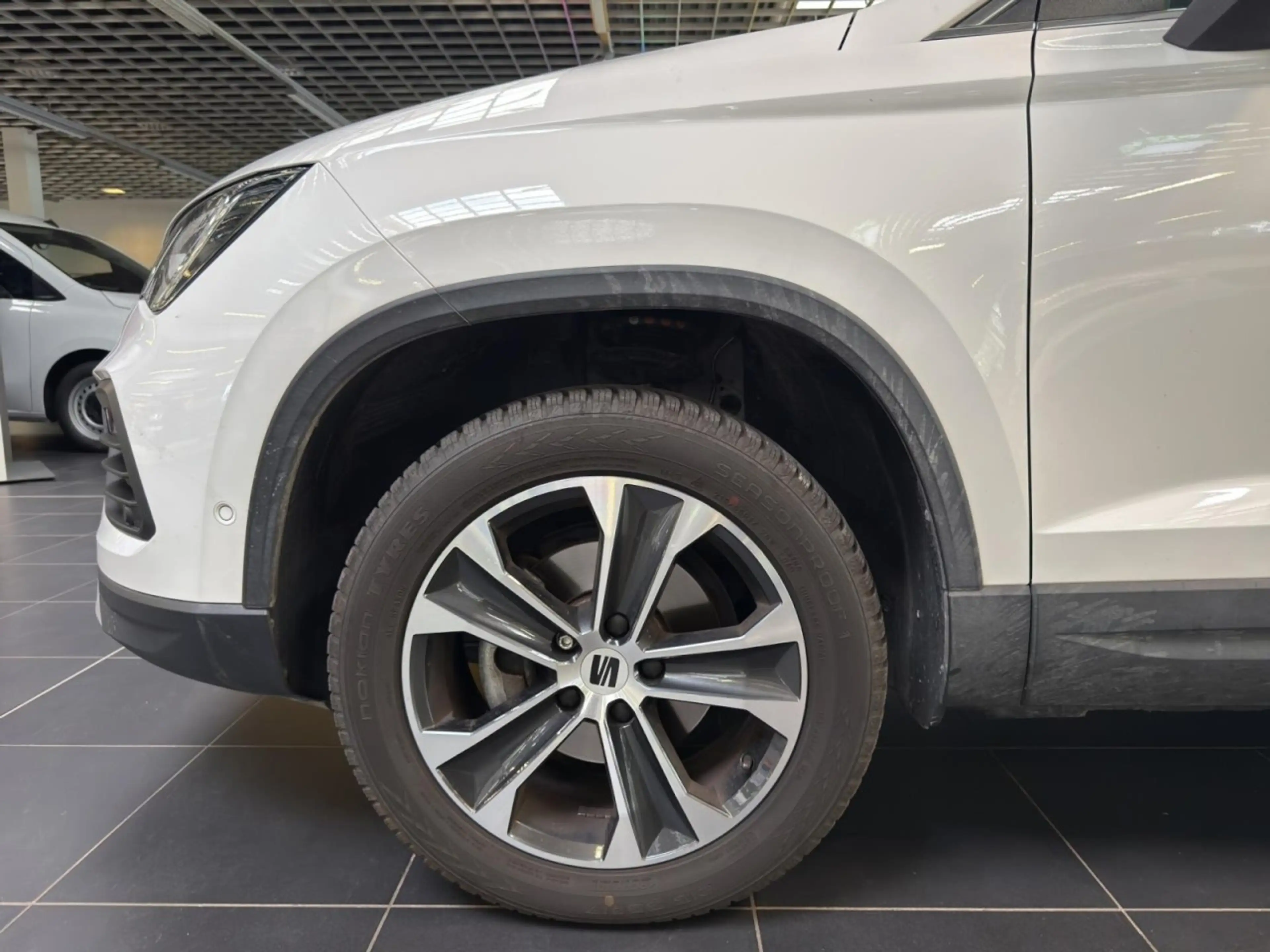 SEAT Ateca Style Edition 1.5 TSI AHK, ACC, SHZ Klima Navi — photo 4