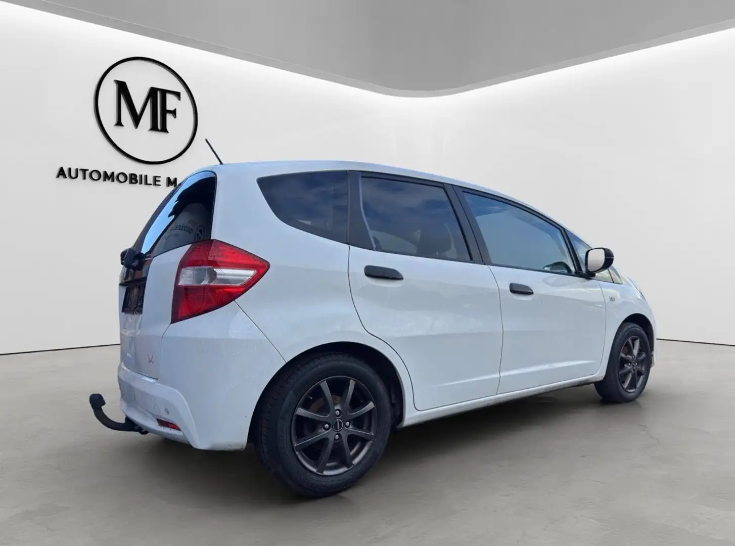 Honda Jazz 1.2 S 2 Hand 8 Fach bereift TÜV/2027 AHK Weiß - 2
