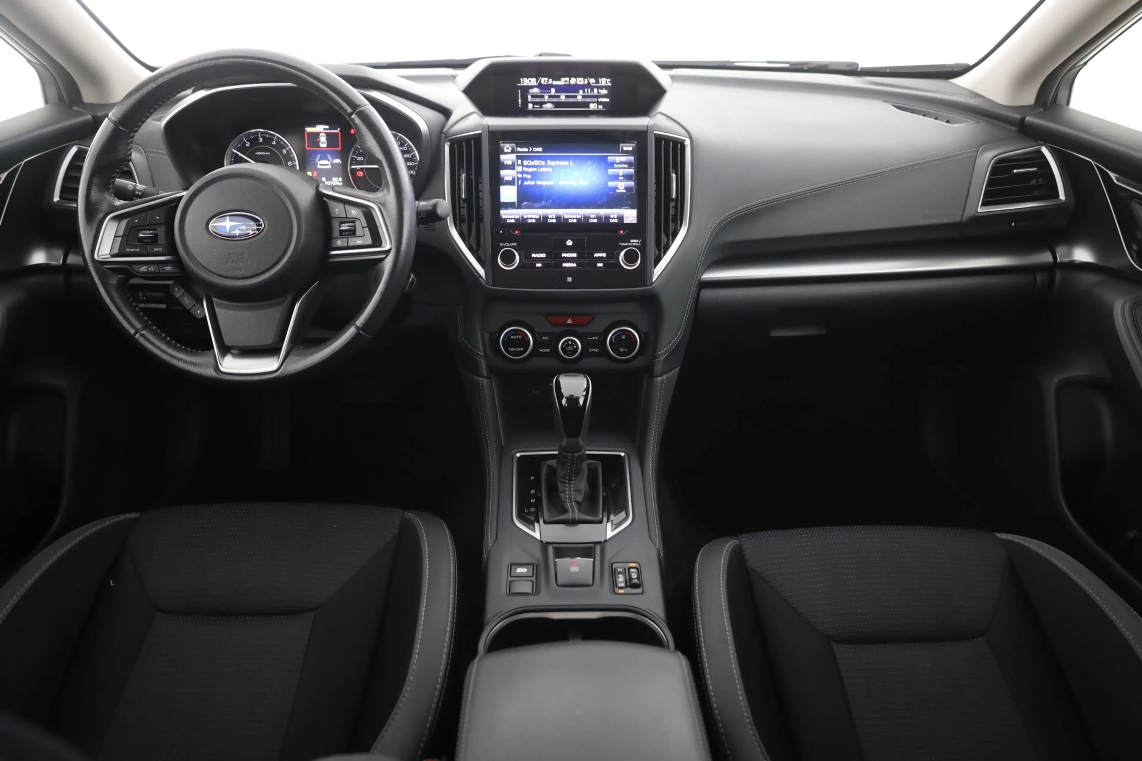 Subaru Impreza 1.6 4x4 Comfort LED ACC Kamera Tempo — photo 9