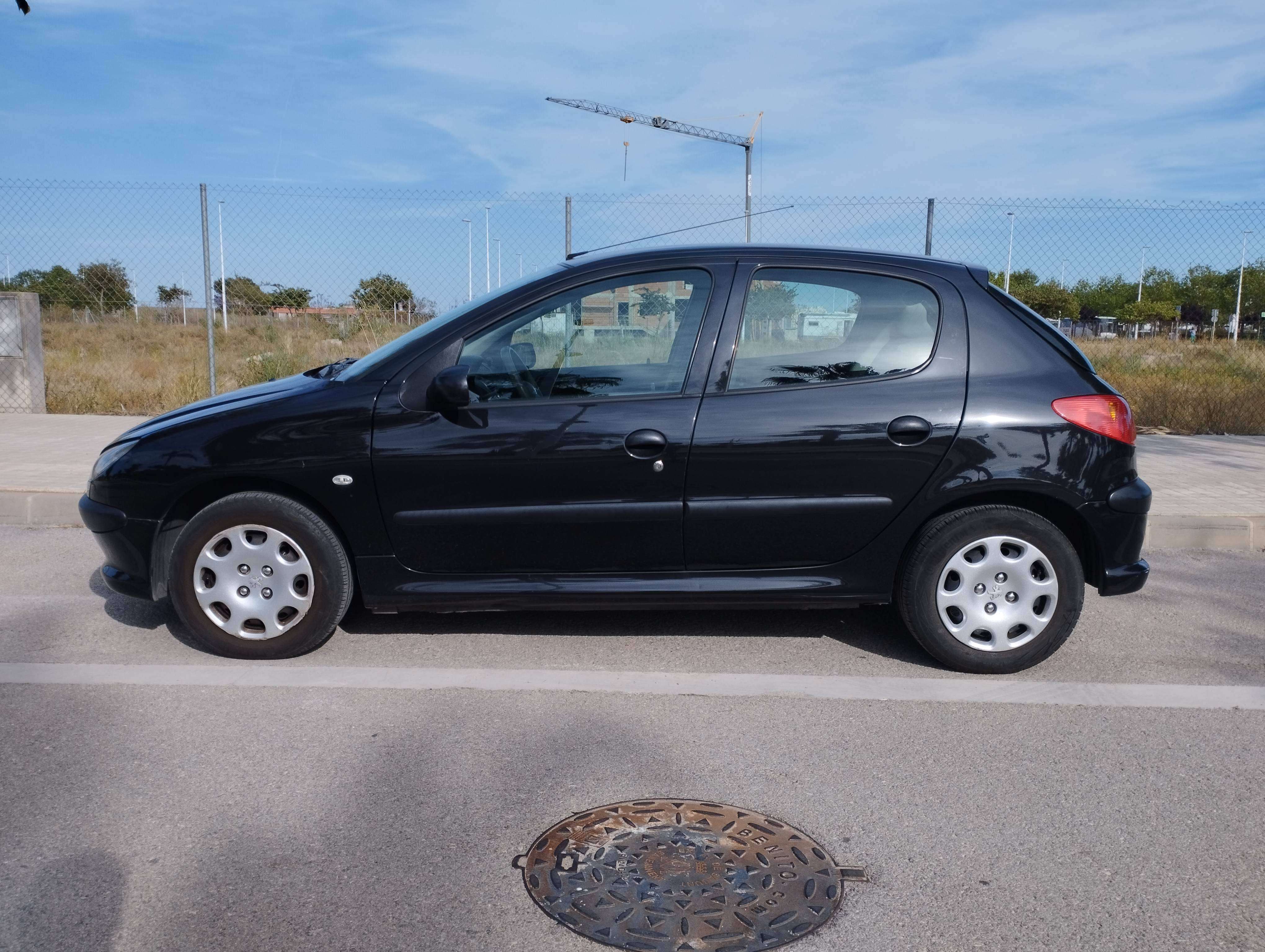 Peugeot 206 206 SW 1.4HDI X-Line 70 X-Line - foto 1