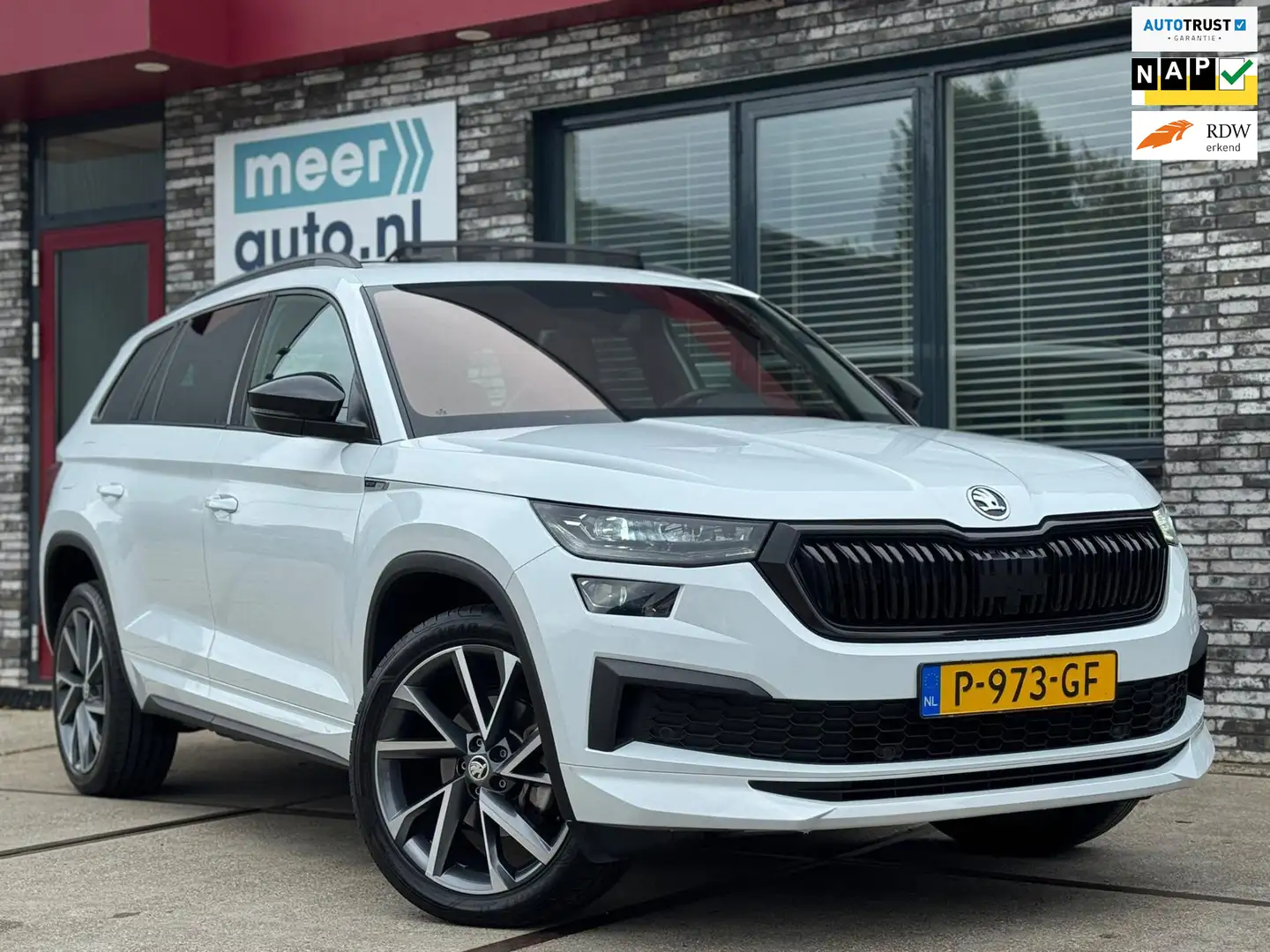 Skoda Kodiaq 1.5 TSI Sportline DSG 7-pers. VIRTUAL l PANO l CAN Wit - 1