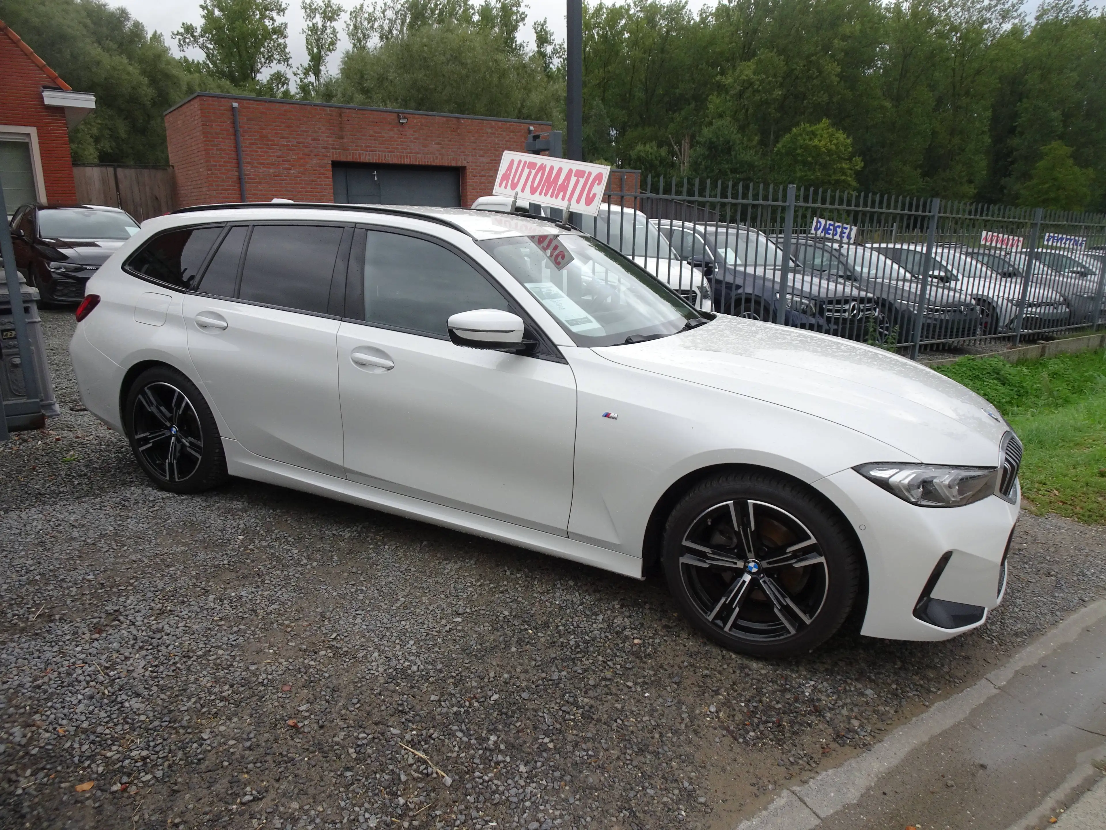BMW 320 Touring 320iAS — photo 5
