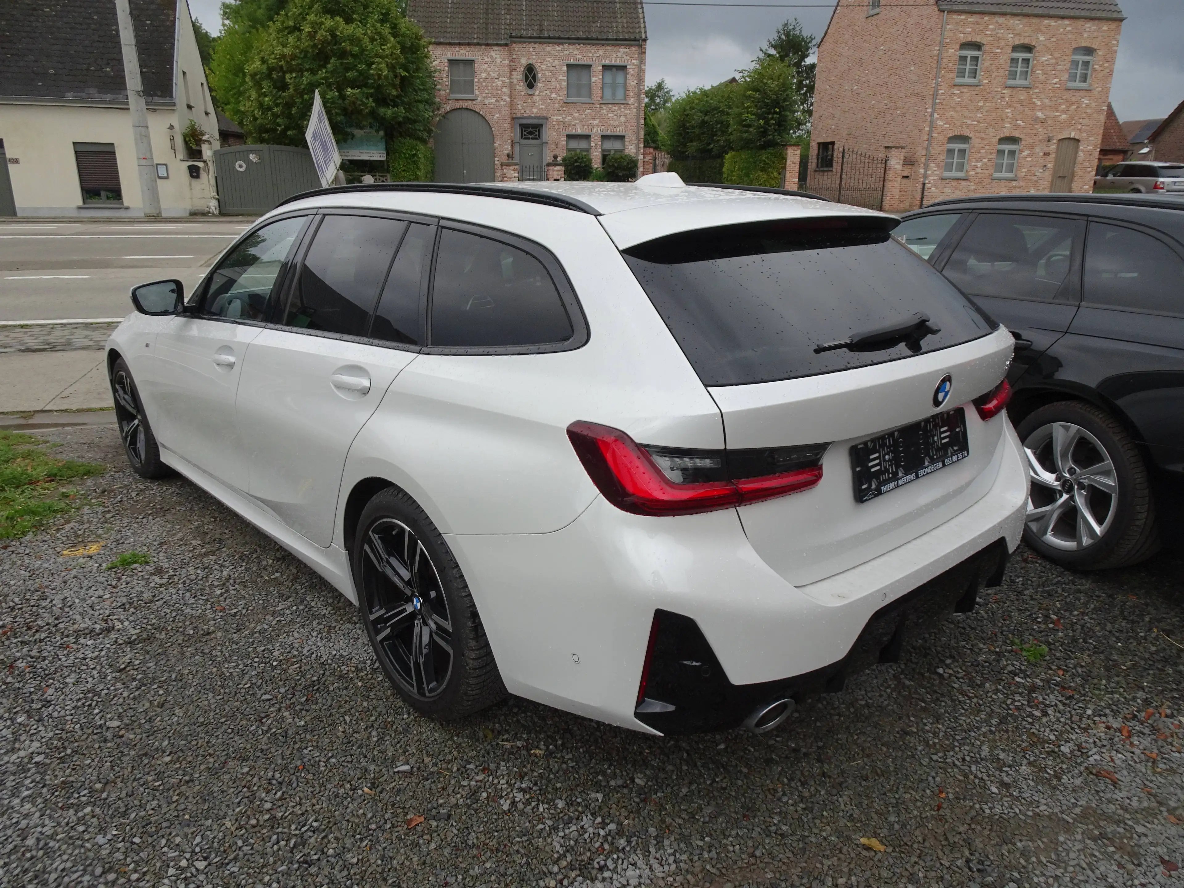 BMW 320 Touring 320iAS — photo 8