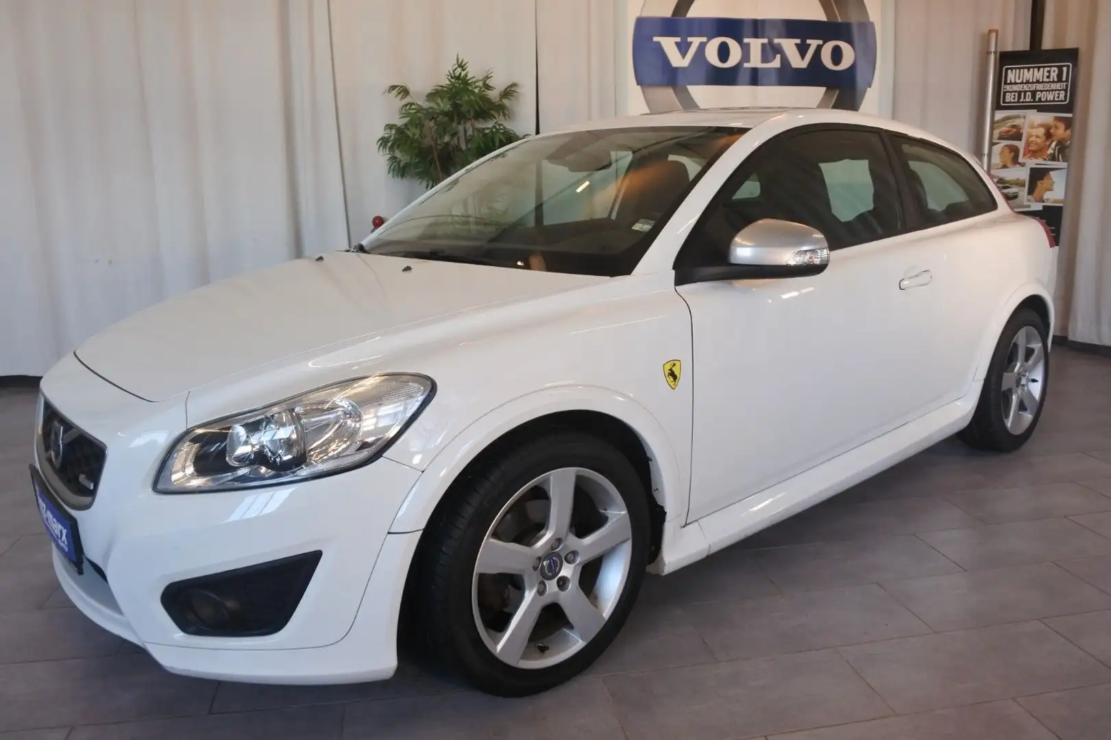 Volvo C30 D2 Edition R-Design Weiß - 2