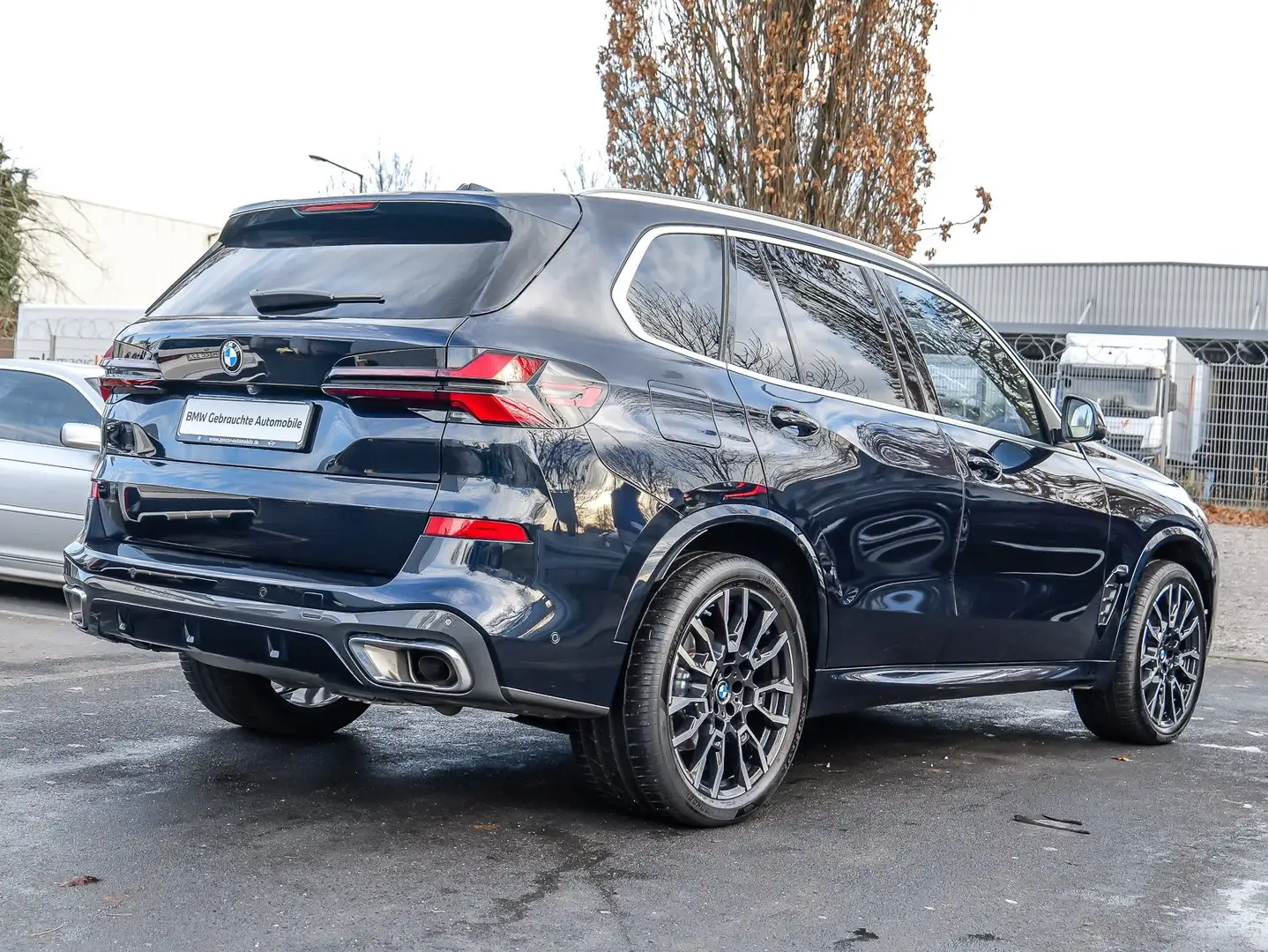 BMW X5 xDrive30d M Sport AHK RFK NAVI LED PDC V+H Schwarz - 2