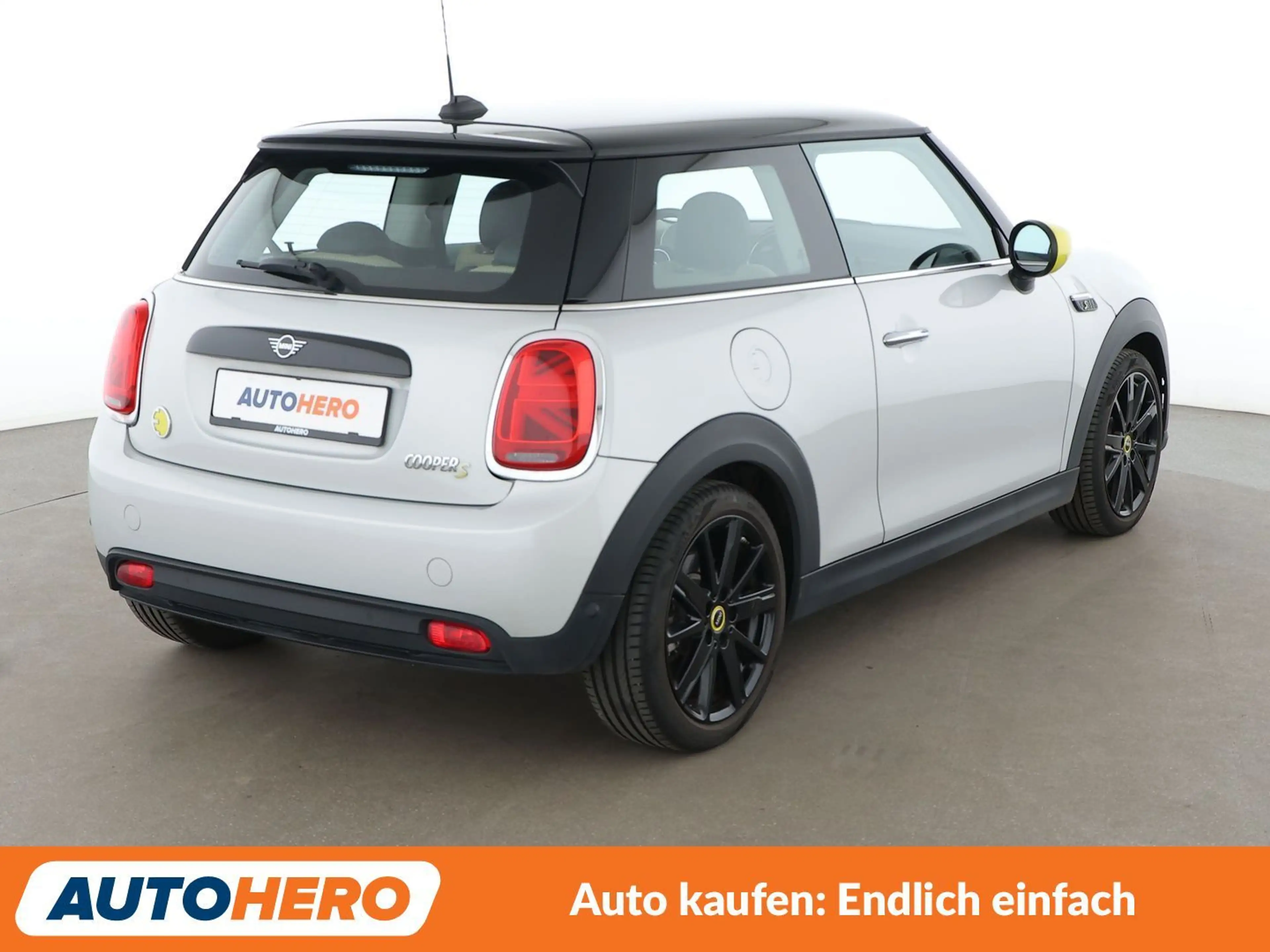 MINI Cooper SE Cooper SE Classic Trim Aut.*NAVI*PDC*SHZ* — photo 6