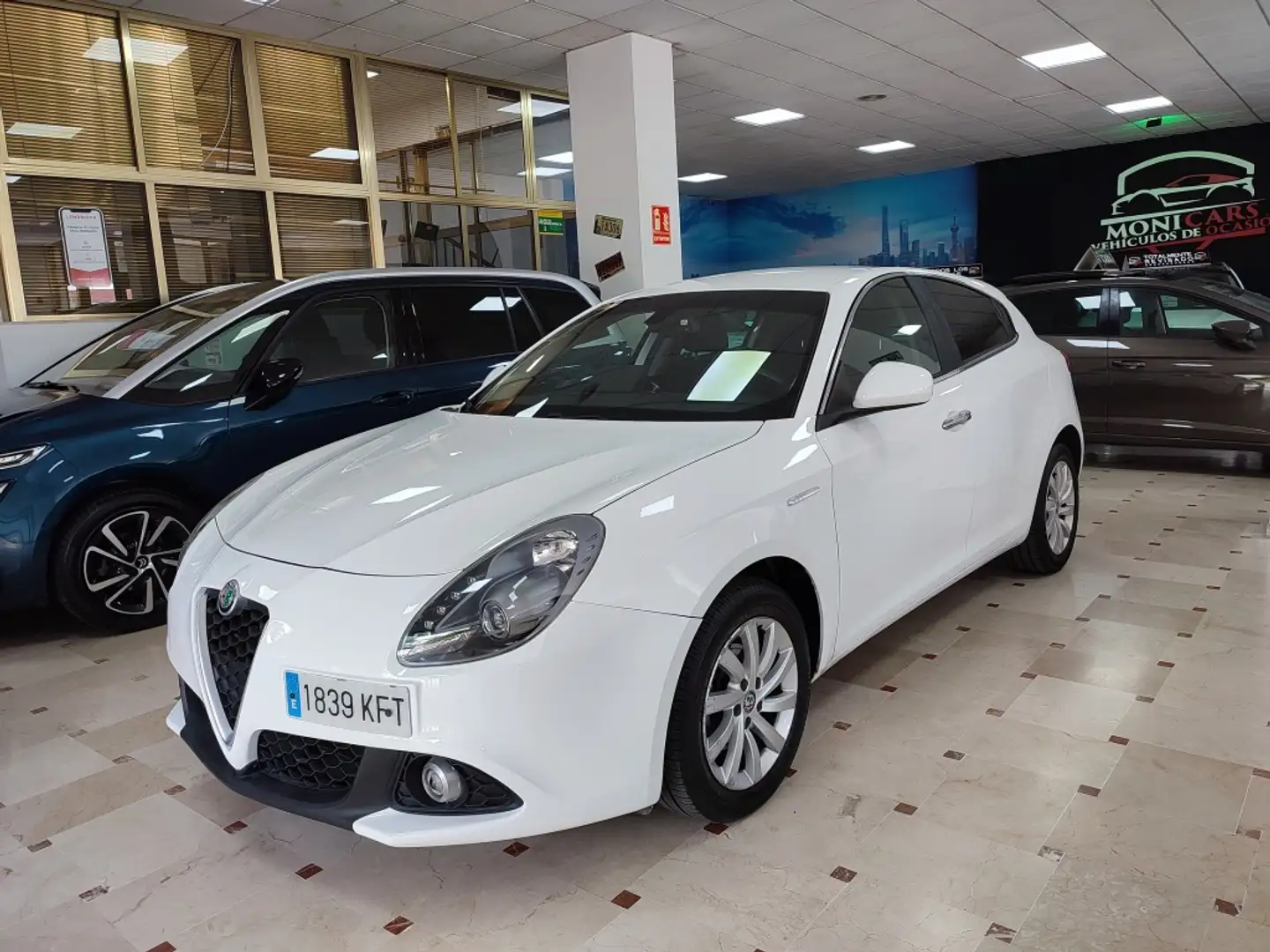 Alfa Romeo Giulietta 1.6JTD Super 120 - 1