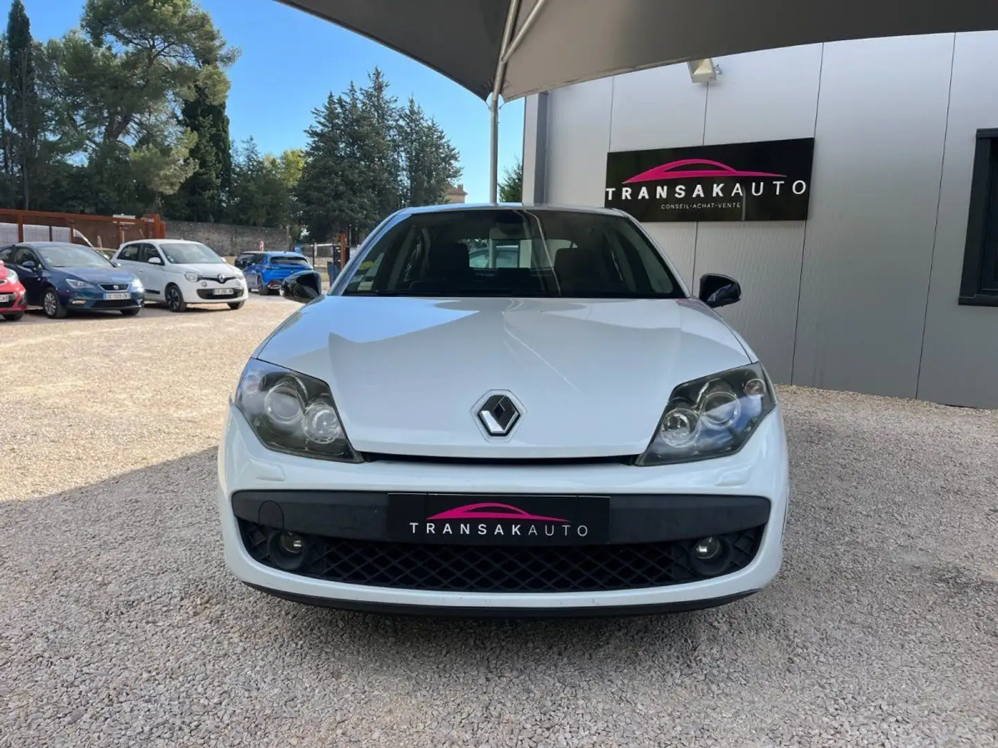 Renault Laguna III 2.0 dCi 130 GT 4 Control / Entretien Complet Blanc - 2
