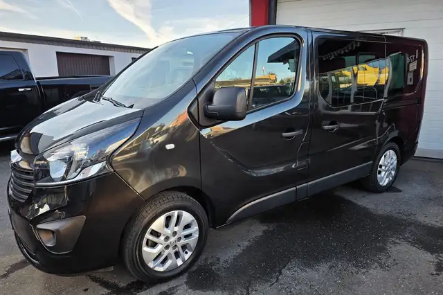 Opel Vivaro B  L1H1  2,7t  9 Sitze+Standheizung+AHK+K