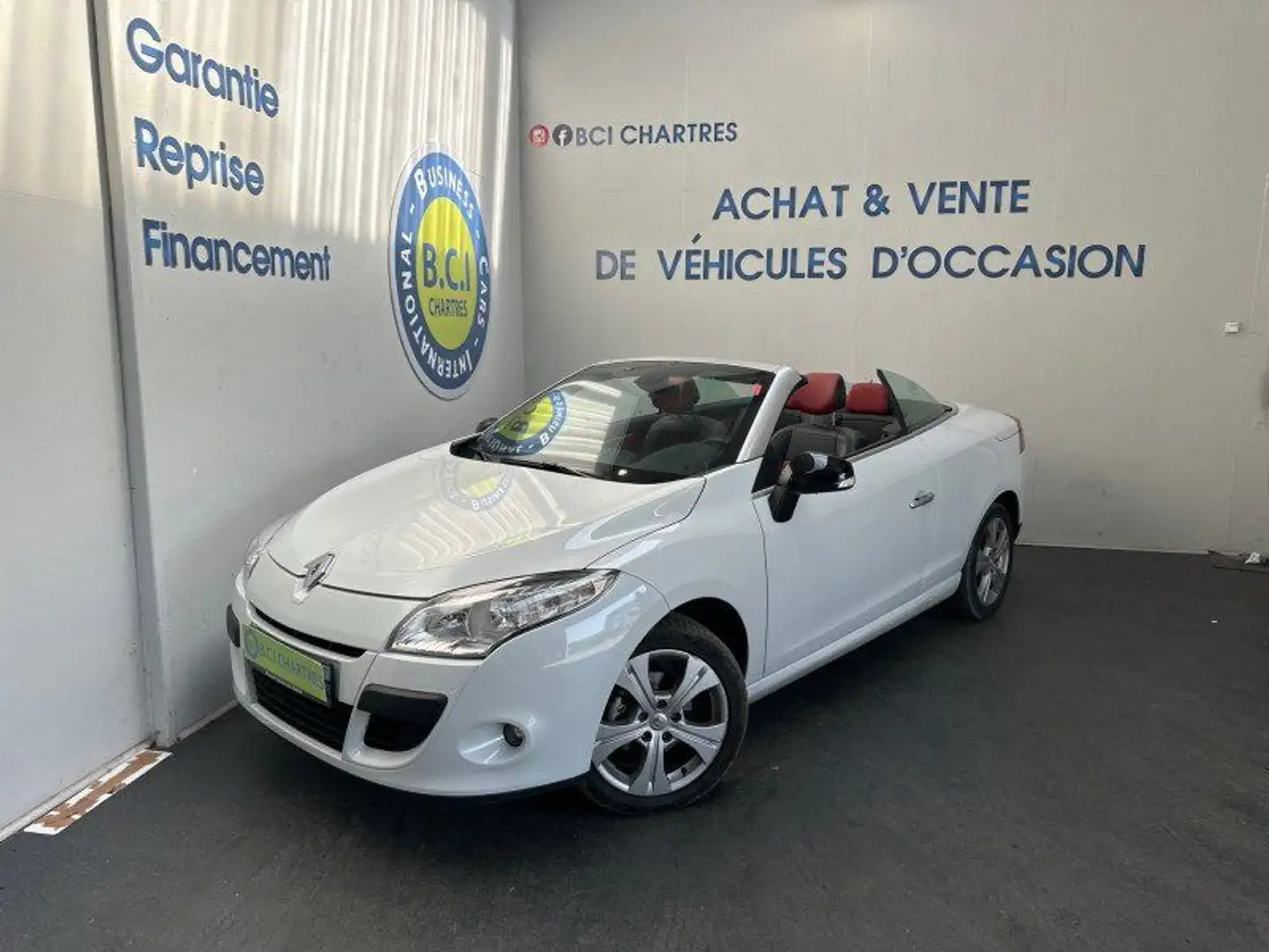Renault Megane III 1.6 16V 110CH DYNAMIQUE ECO² Blanc - 1