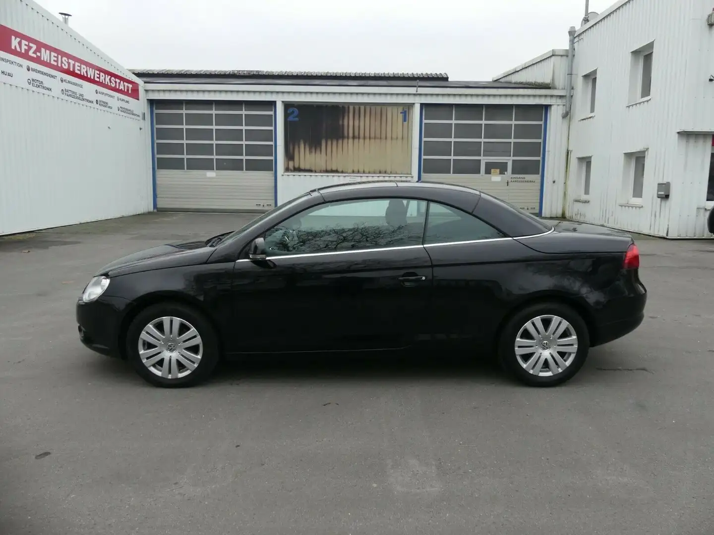 Volkswagen Eos 1.6 Schwarz - 1