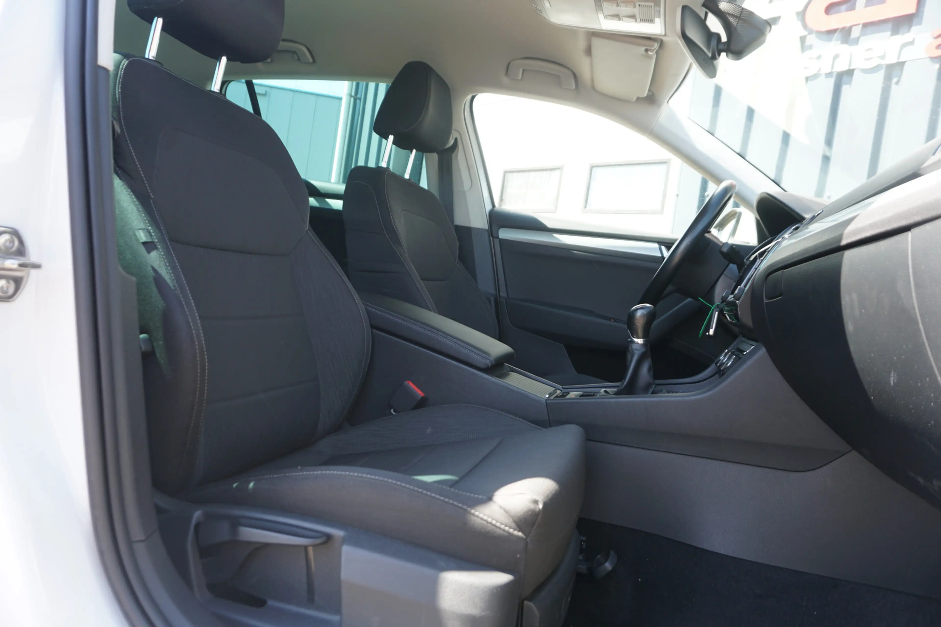 Skoda Superb Combi 1.4 TSI ACT Ambition Business | LED/XENON | — photo 13