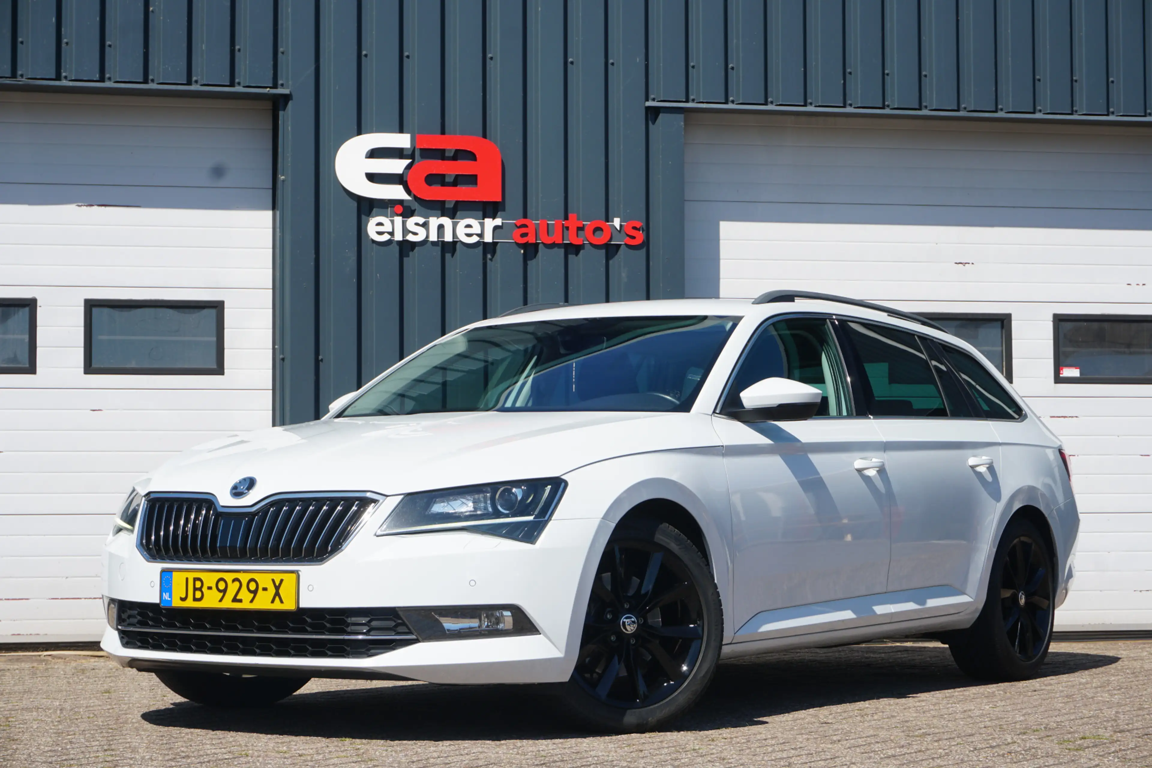 Skoda Superb Combi 1.4 TSI ACT Ambition Business | LED/XENON | — photo 19