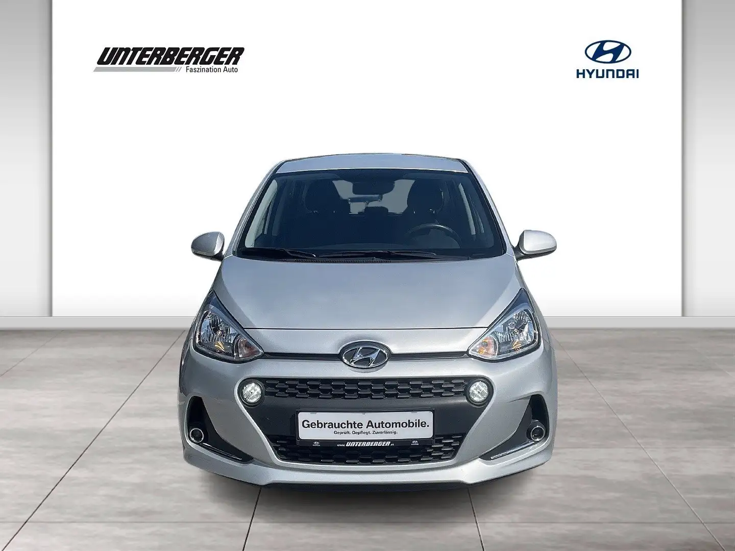 Hyundai i10 i10 Level 3 1,25 AT Silber - 2