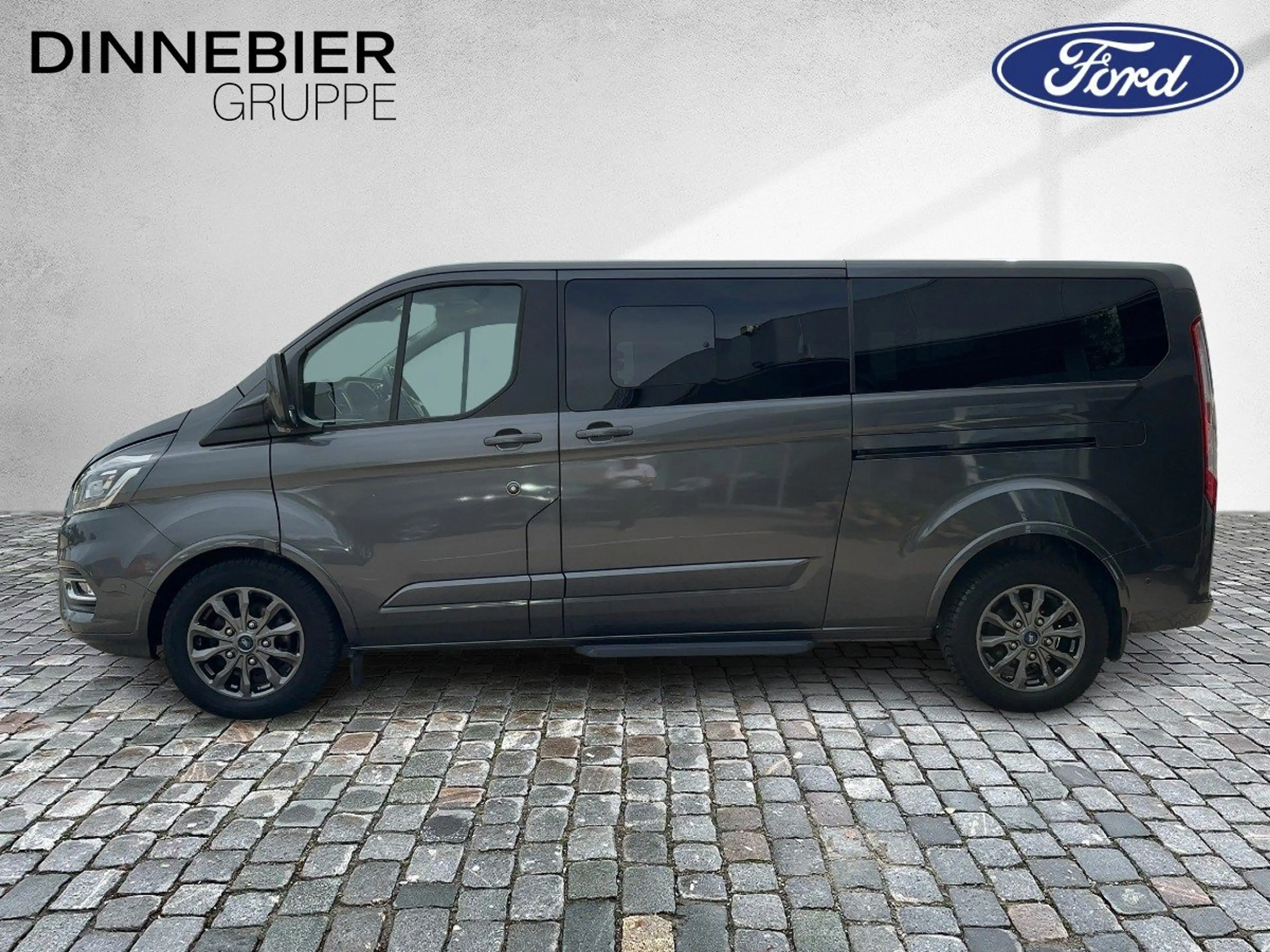Ford Tourneo Custom 2.0 TDCi 320L2 TITANIUM X **ACC/STH/AHK** — photo 3
