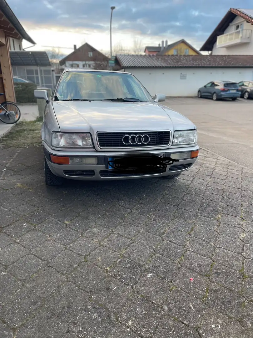 Audi 80 2.6 E - 1