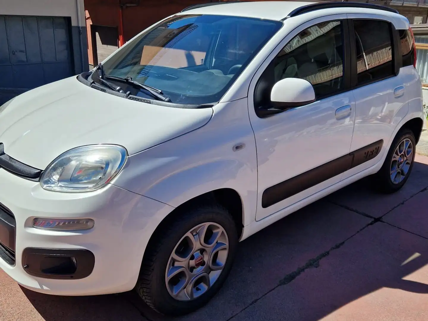 Fiat Panda Panda+1.3+mjt+16v+4x4+75cv Bianco - 1