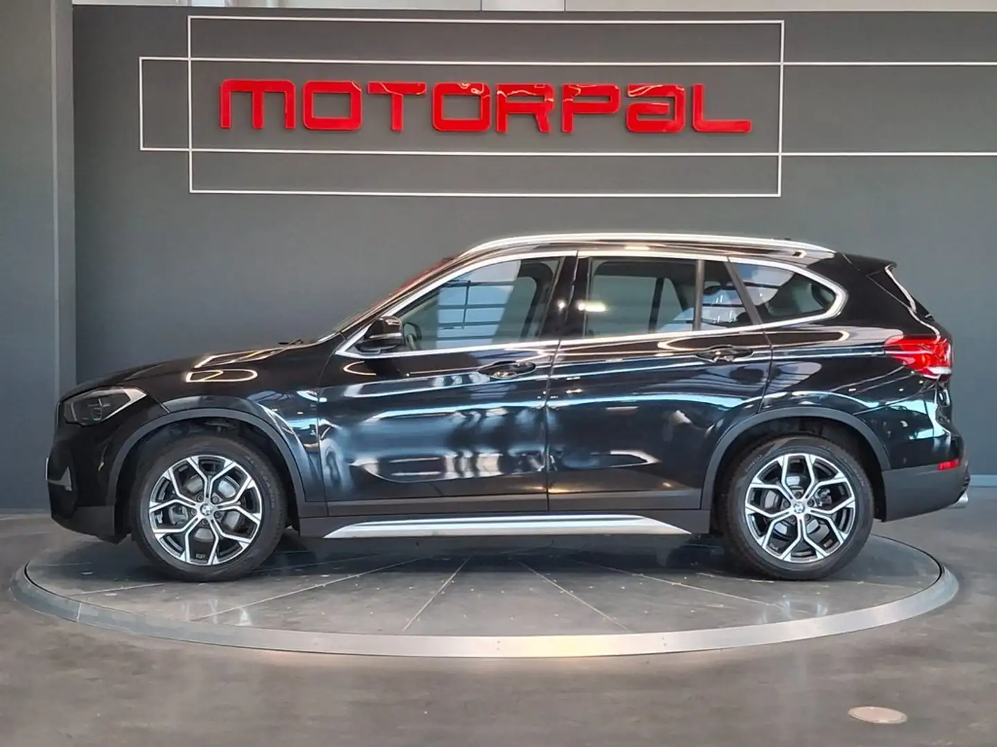 BMW X1 xDrive18d Negro - 2