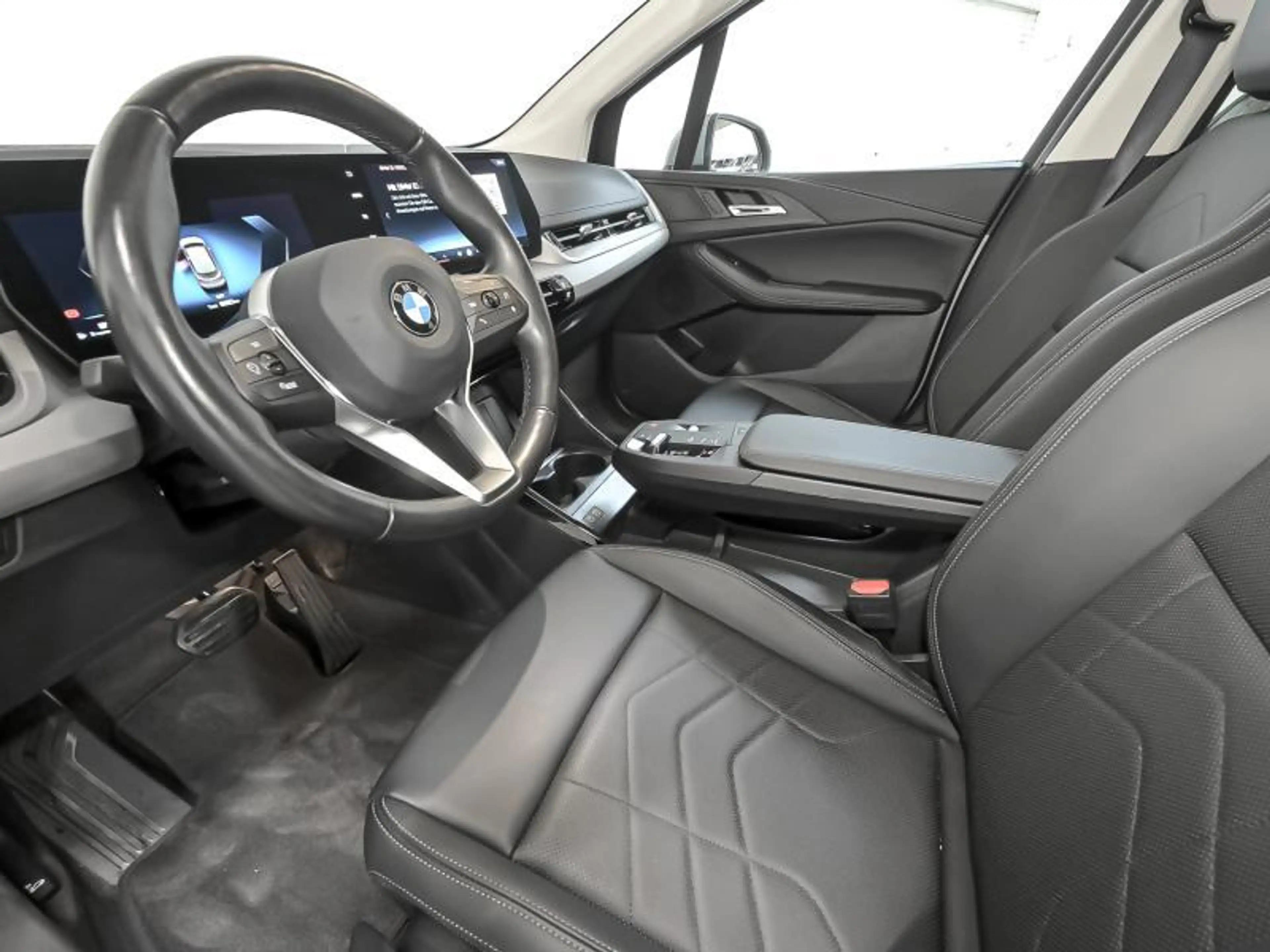 BMW 216 Actove Tourer-Trekhaak-Camera-Navi-Leder — photo 6