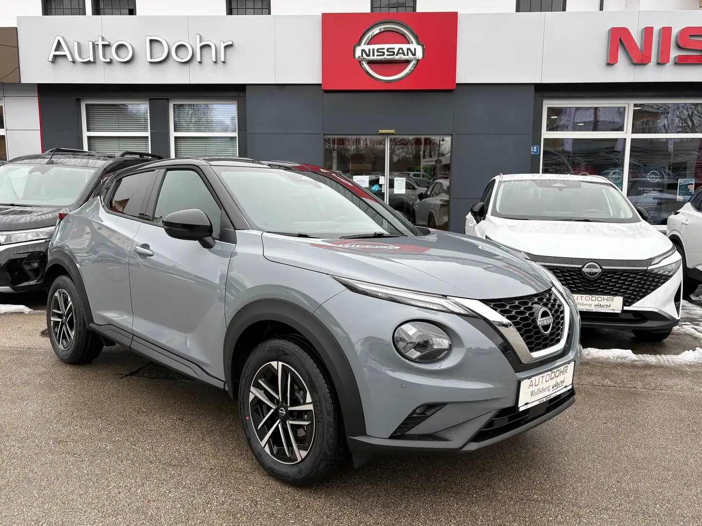 Nissan Juke Juke 1,0 DIG-T N-Connecta DCT **2-Farben** Grau - 2
