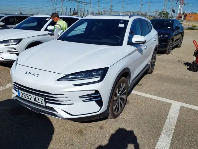 BYD Seal U DM-i Comfort 160kW