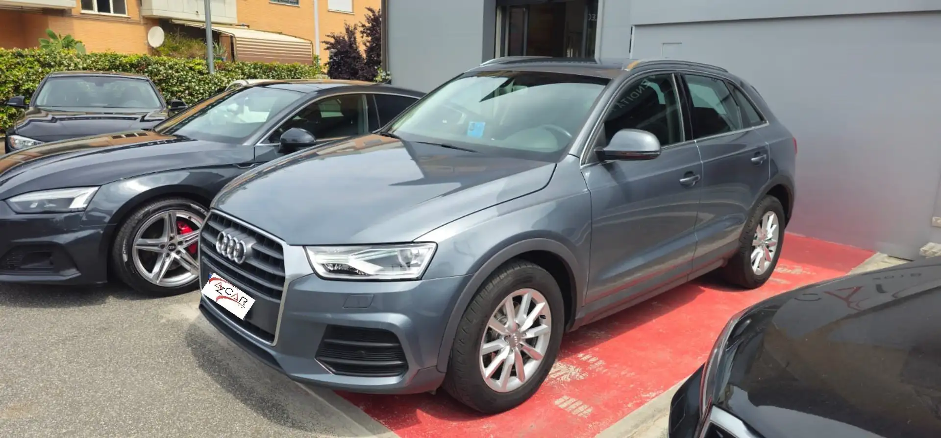 Audi Q3 Q3 2.0 tdi Business quattro 150cv s-tronic Grigio - 2