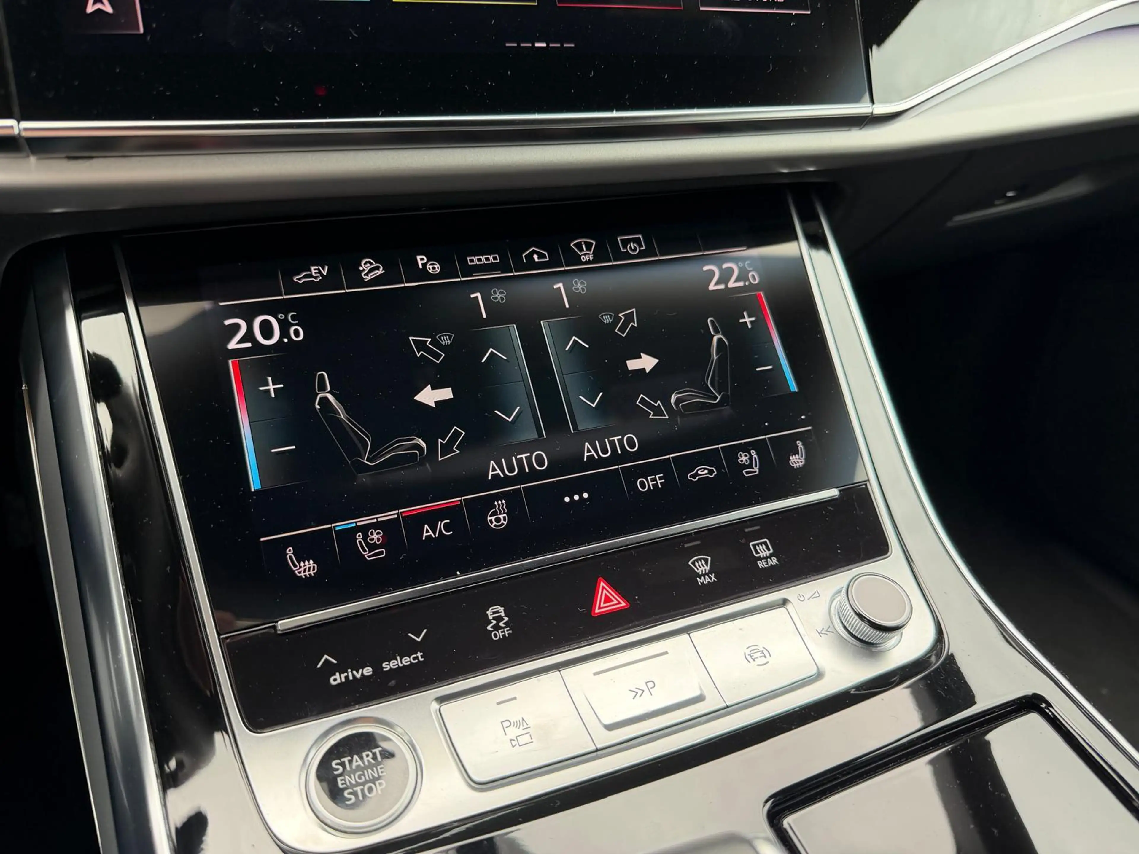 Audi Q8 55 TFSI e quattro Pro Line | Trekhaak | Memory | H — photo 11