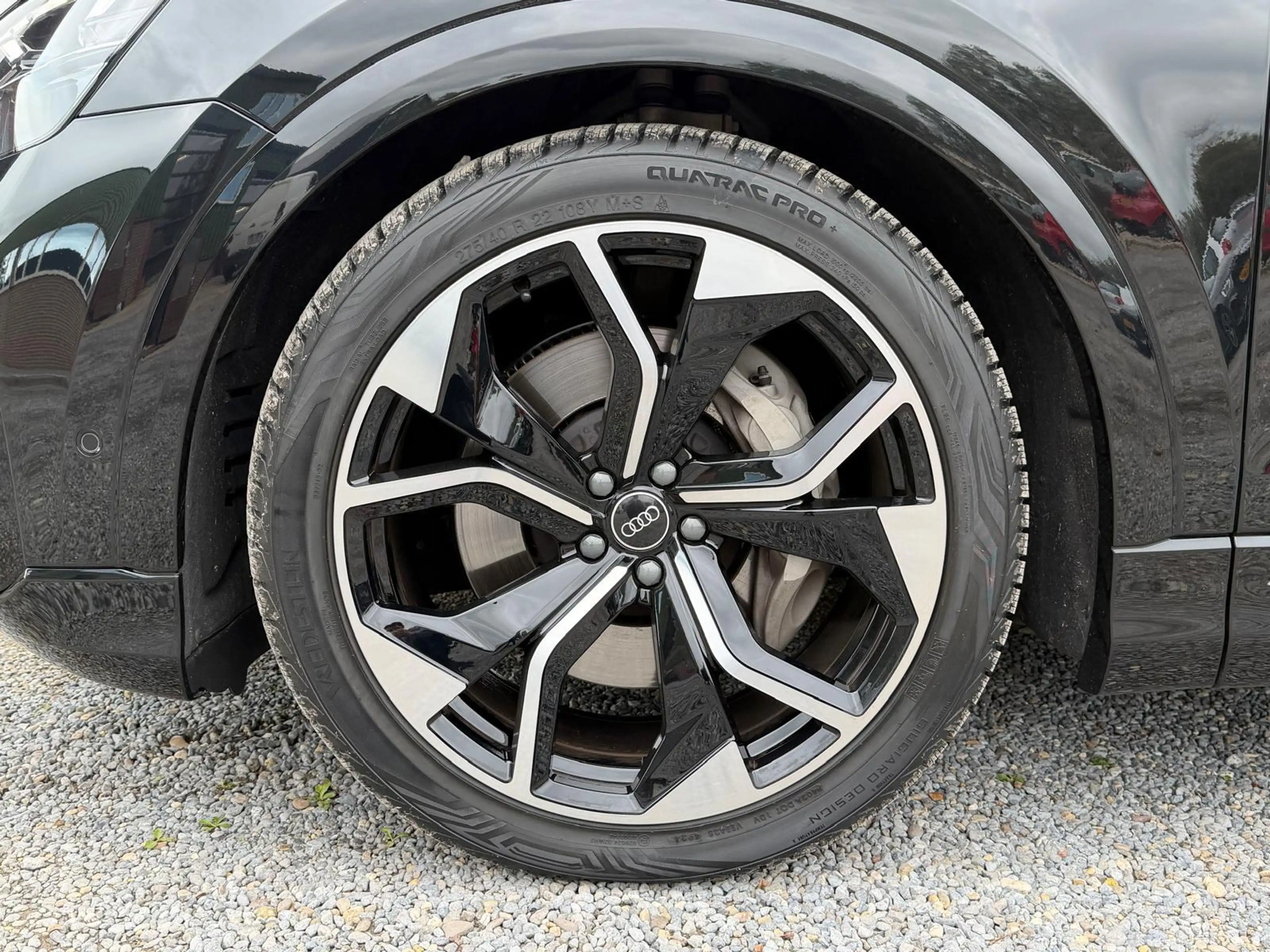 Audi Q8 55 TFSI e quattro Pro Line | Trekhaak | Memory | H — photo 17