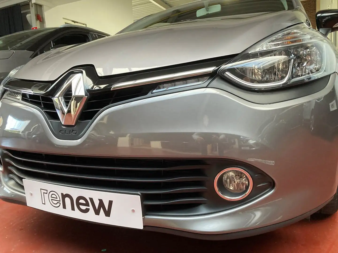 Renault Clio TCe 90 Pk Dynamique Gris - 1