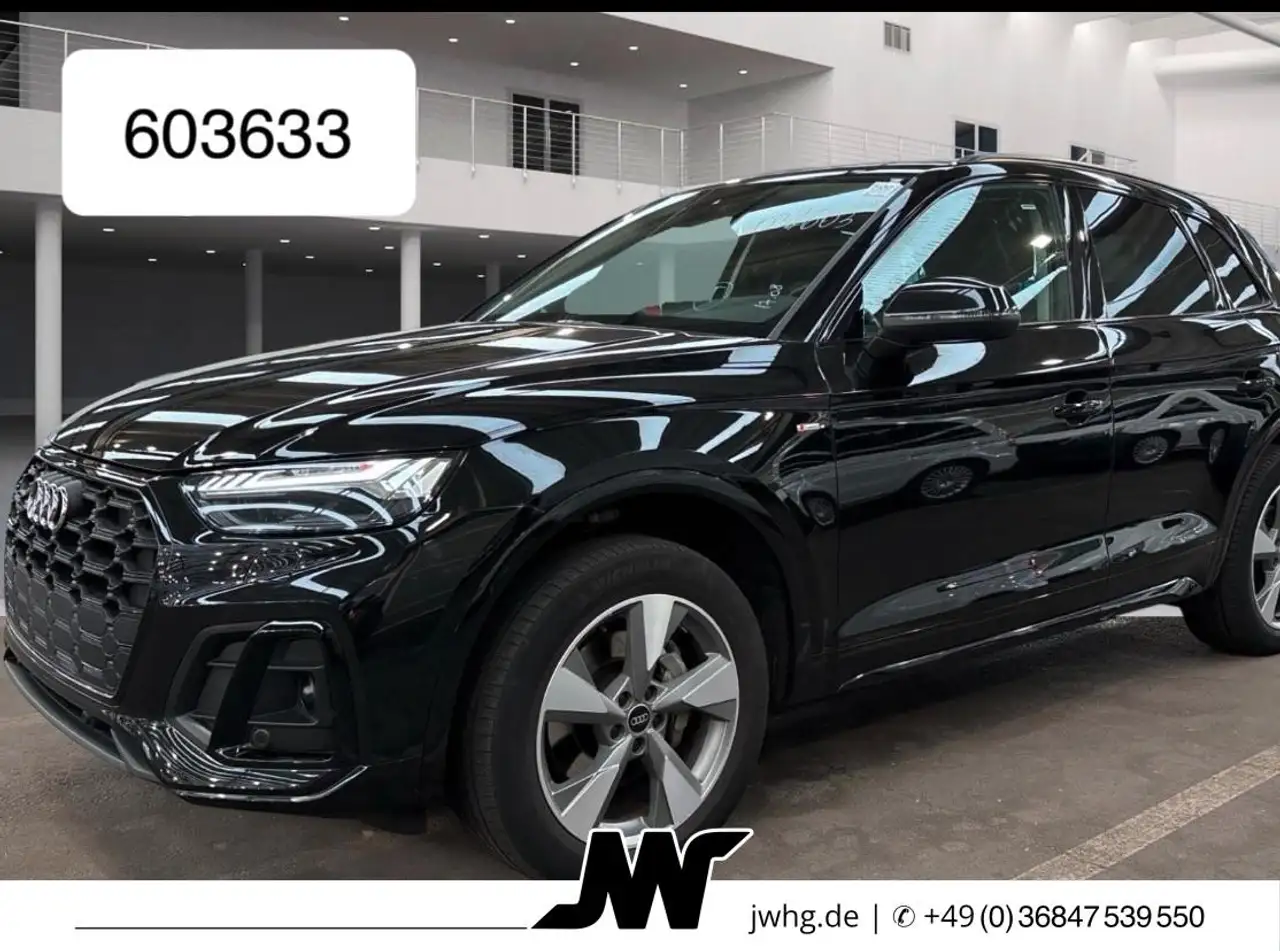 Audi Q5 S-Line Ext. quattro virtCockp Pano ACC Matrix — photo 1 of 15