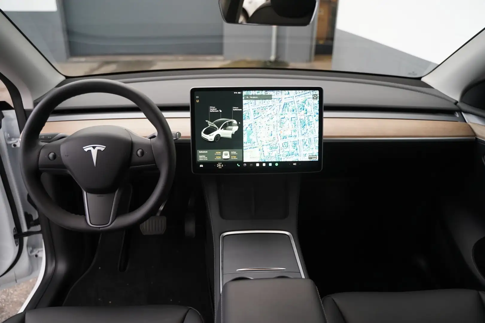 Tesla Model Y Long Range AWD *20-Zoll* Wit - 2