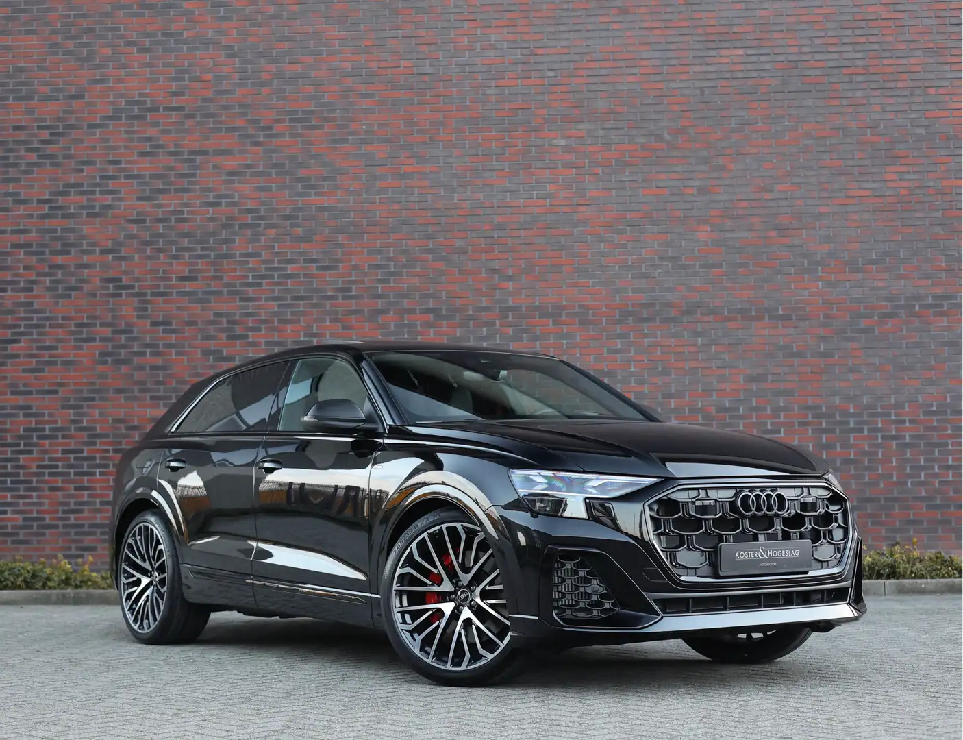 Audi Q8 60 TFSIe Quattro | Full option! - Nieuw - B&O - Ma Zwart - 1