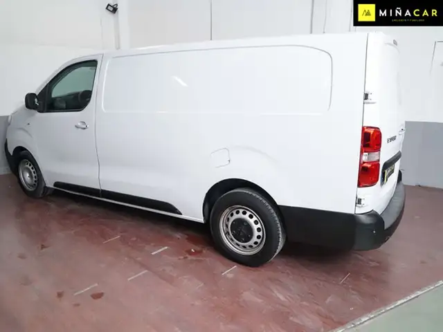 Peugeot Expert view 4