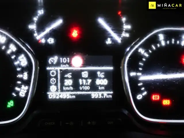 Peugeot Expert view 9