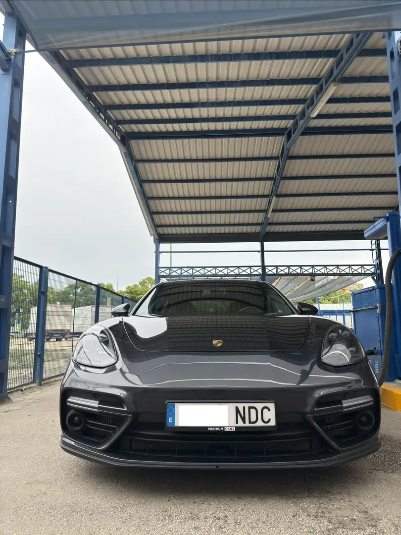 Porsche Panamera Turbo 550 CV V8 - 2