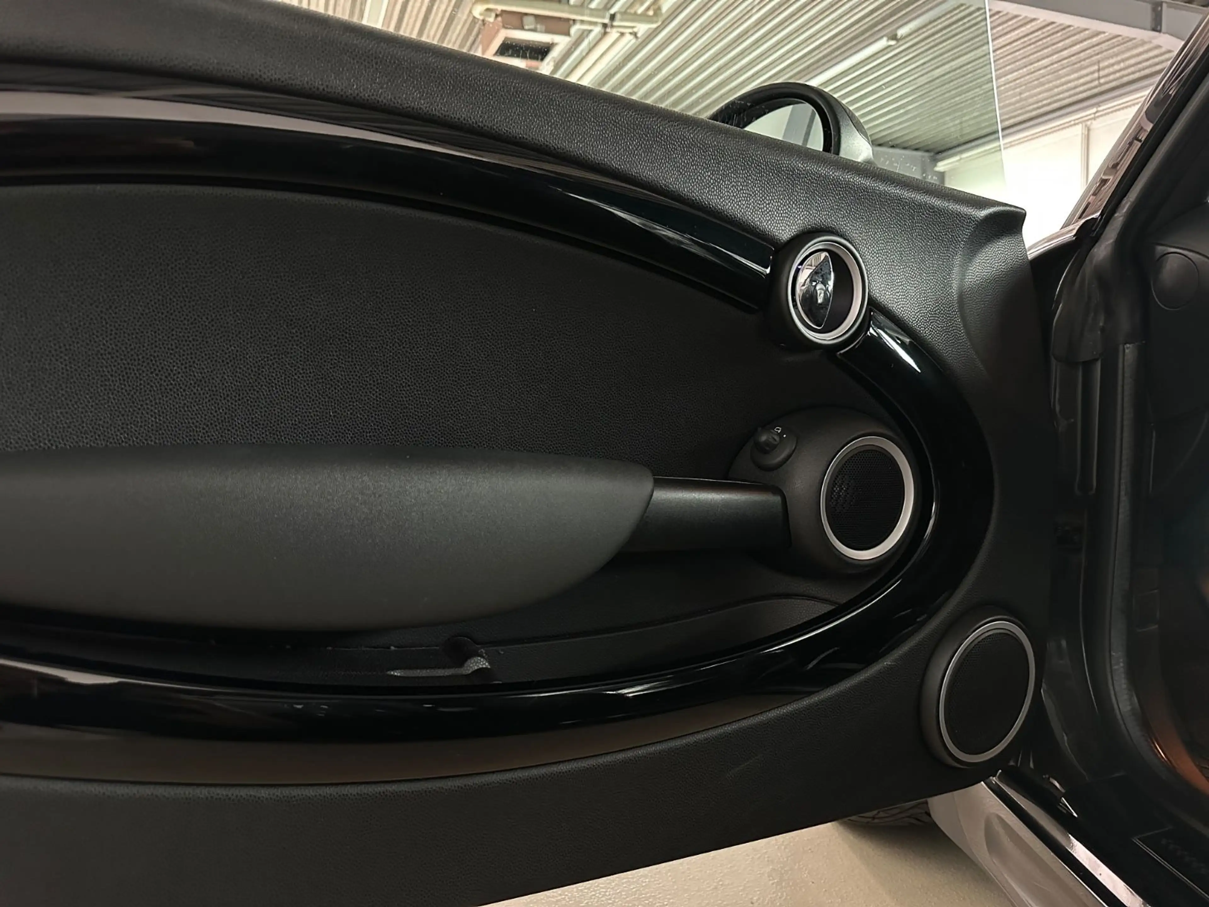 MINI Cooper SD Cabrio Cooper Cabrio SD JCW Paket/PDC/HarmanKardon — photo 11