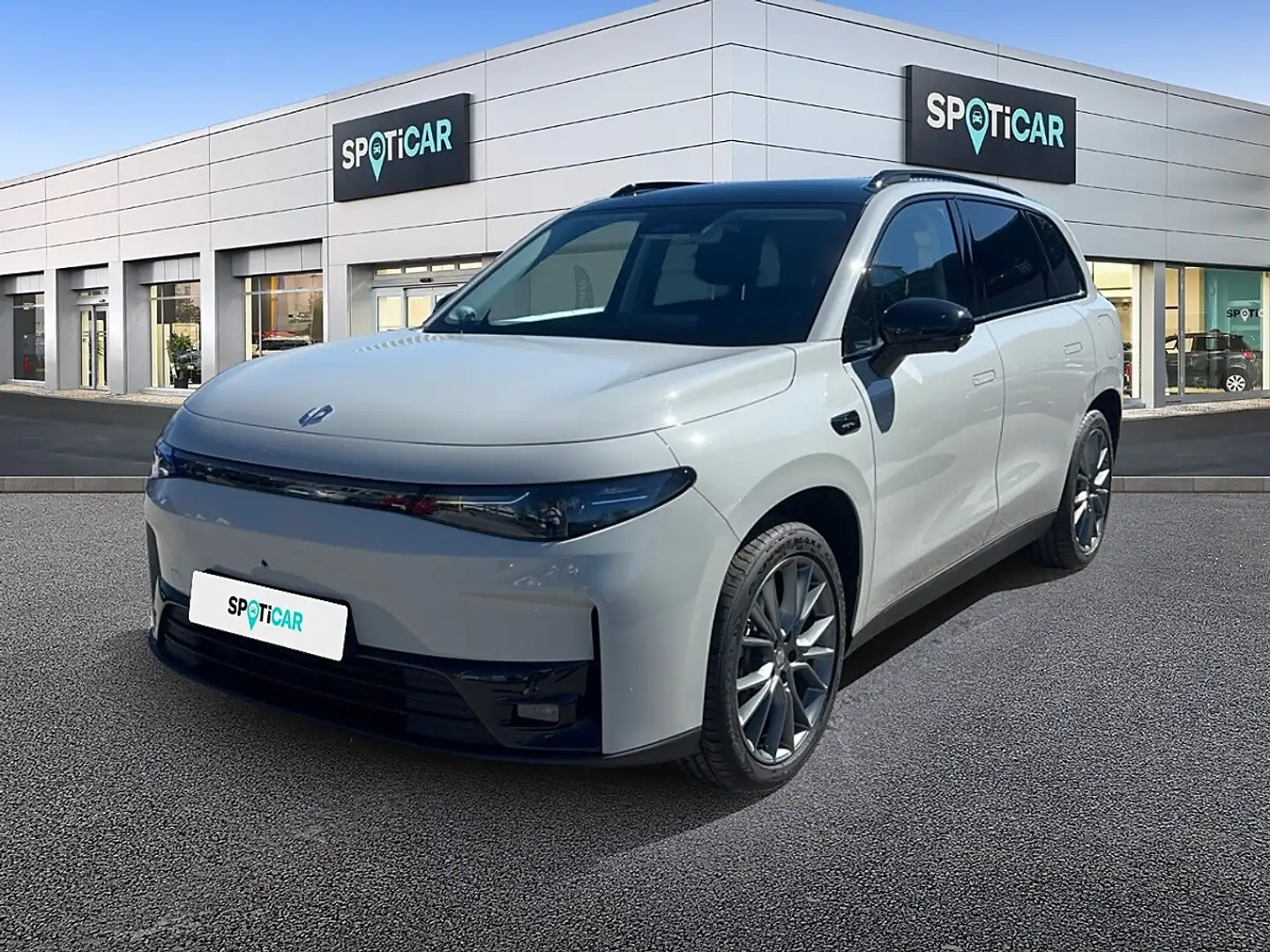 Leapmotor C10 Elektro 81,9kWh Design ProMax Grau - 1