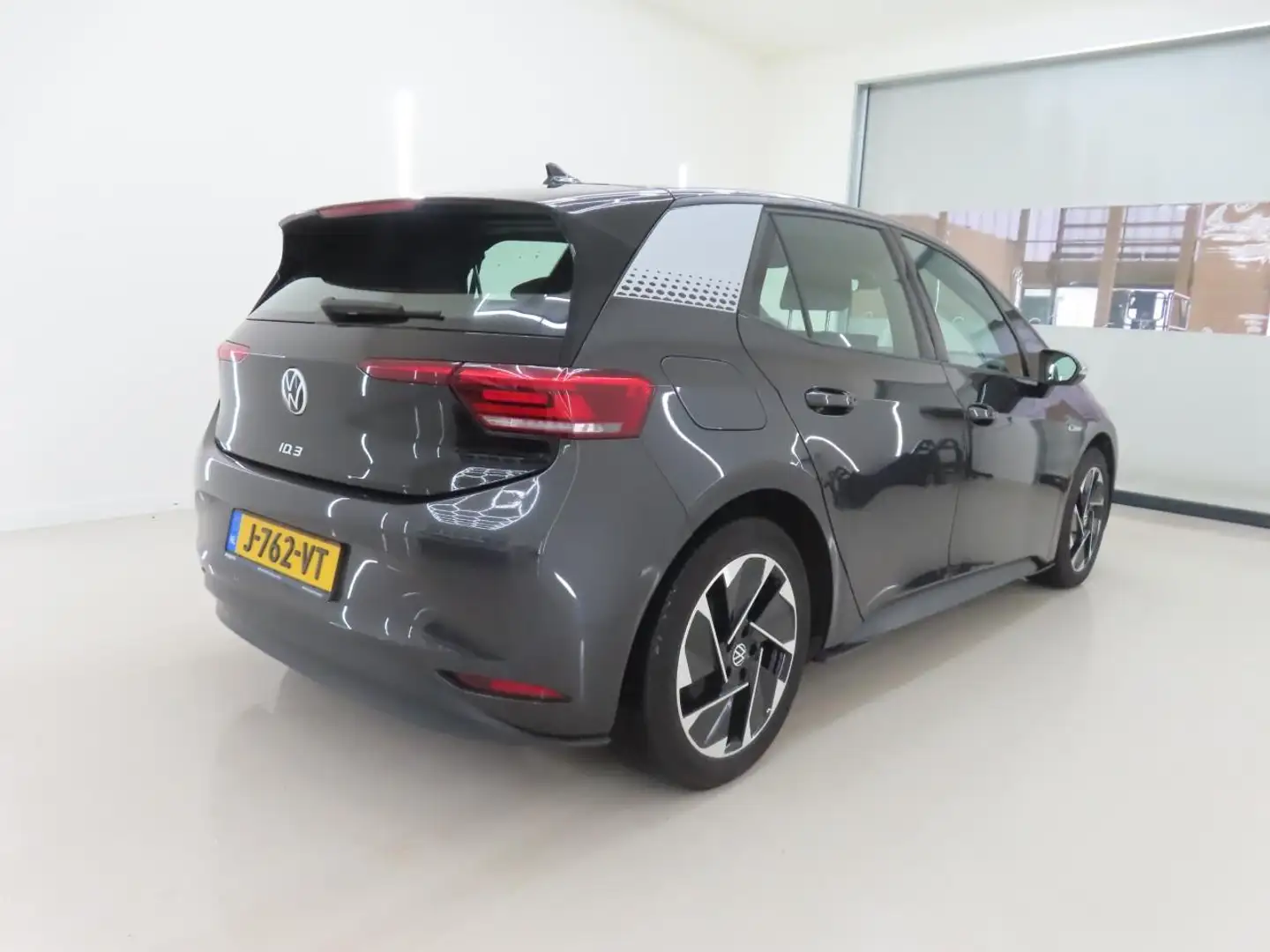 Volkswagen ID.3 1st 58kWh 204pk [ ACC+CARPLAY+STOELVERWARMING+CLIM Grijs - 2