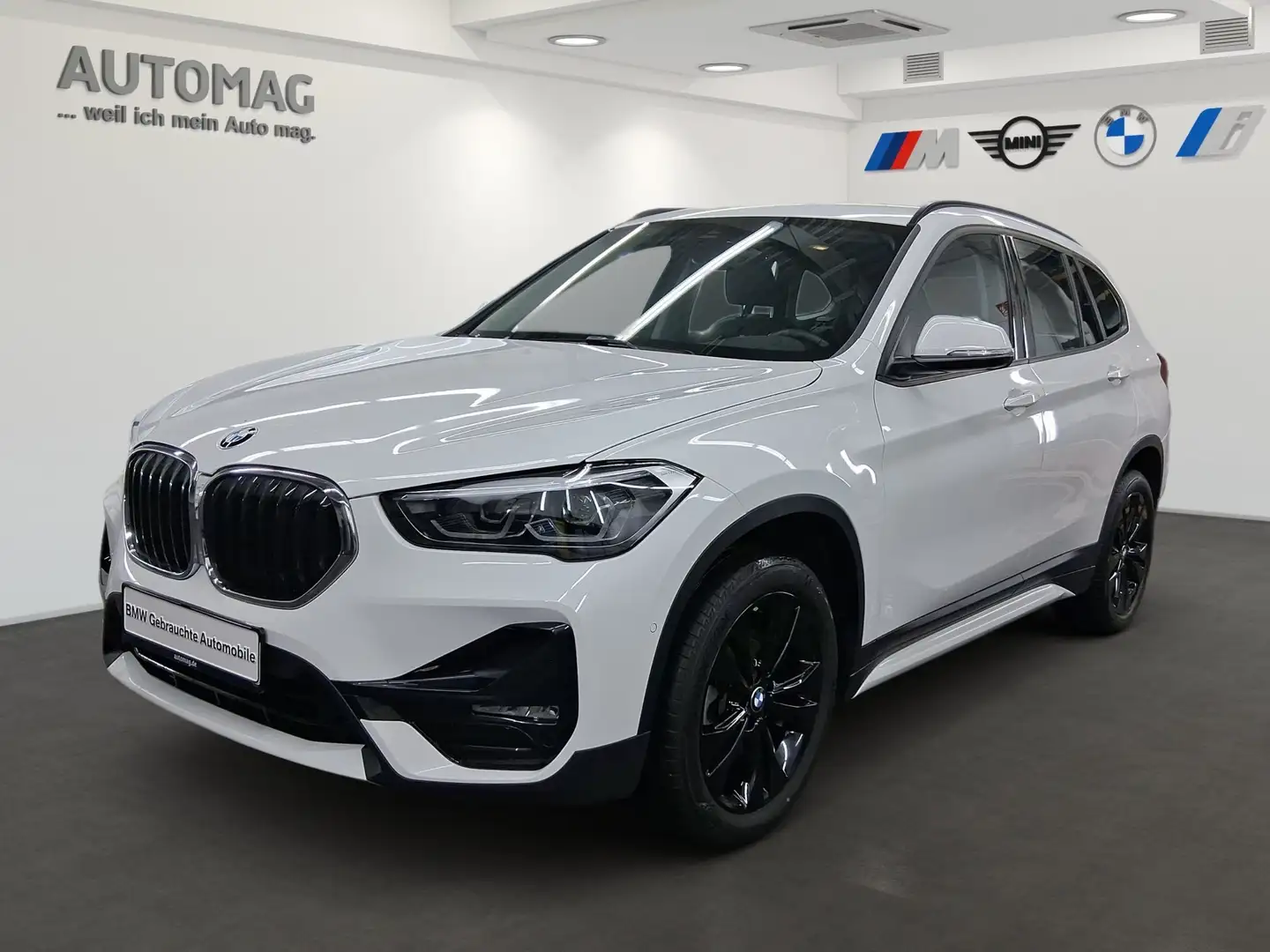 BMW X1 sDrive18i Service Inclusive*SportLine, Navi, LED, Weiß - 1